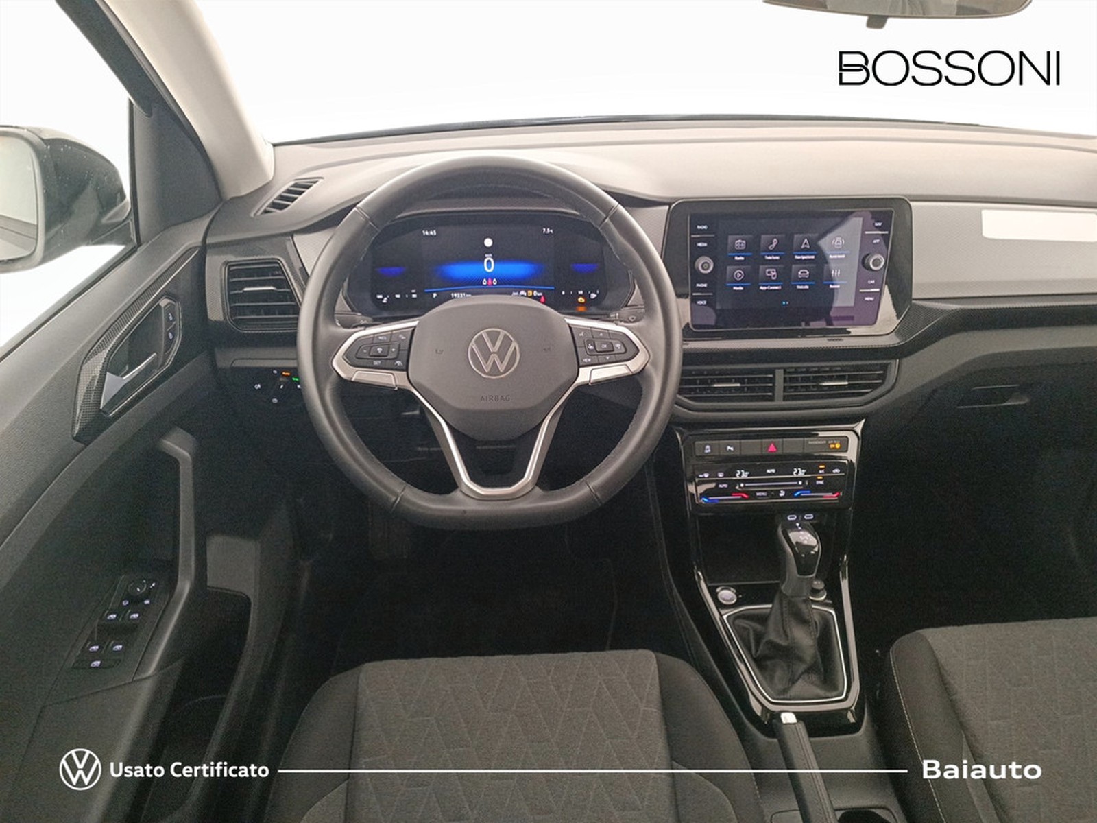 8 - Volkswagen T-Cross 1.0 tsi 115cv life dsg