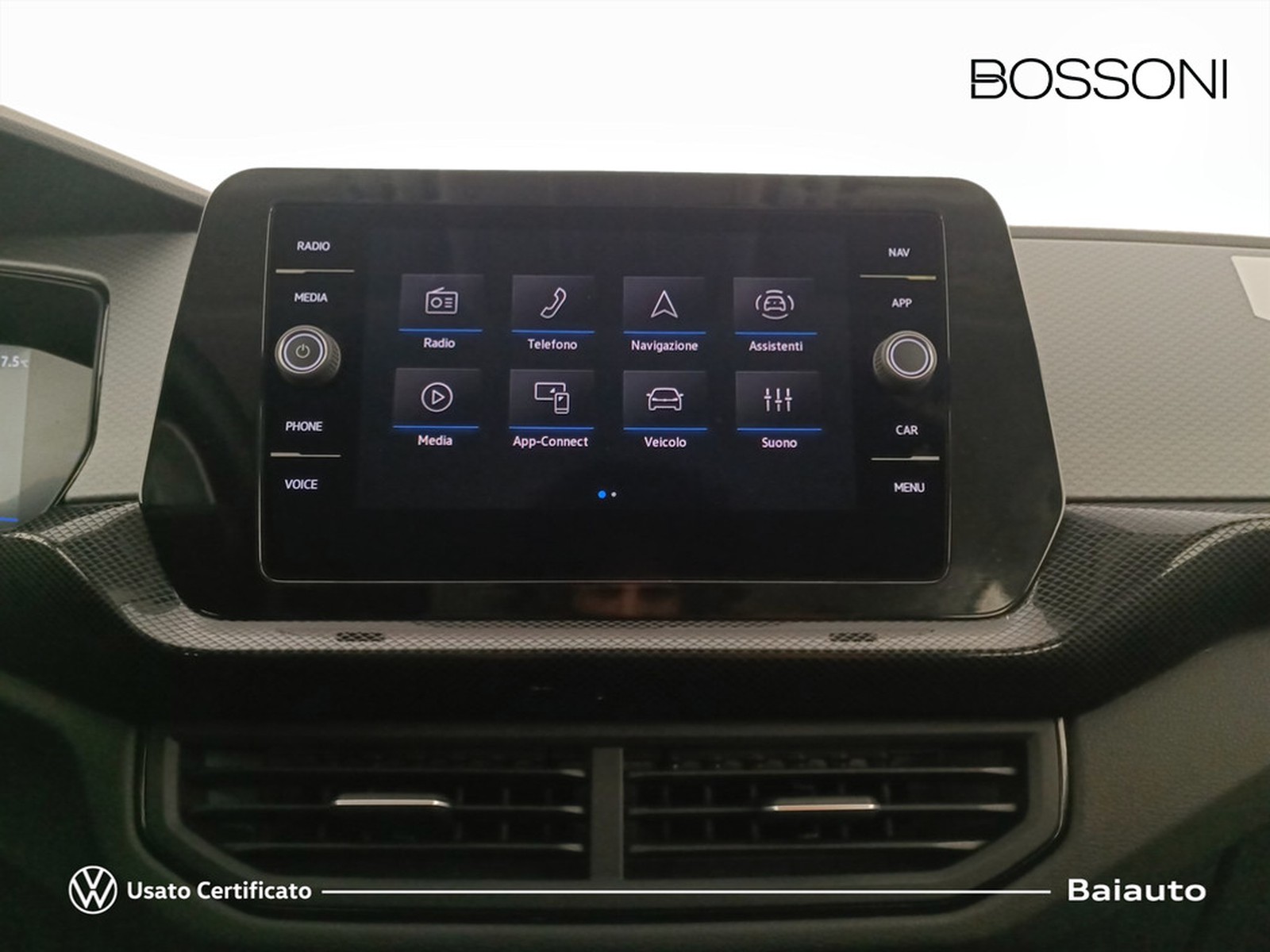 10 - Volkswagen T-Cross 1.0 tsi 115cv life dsg