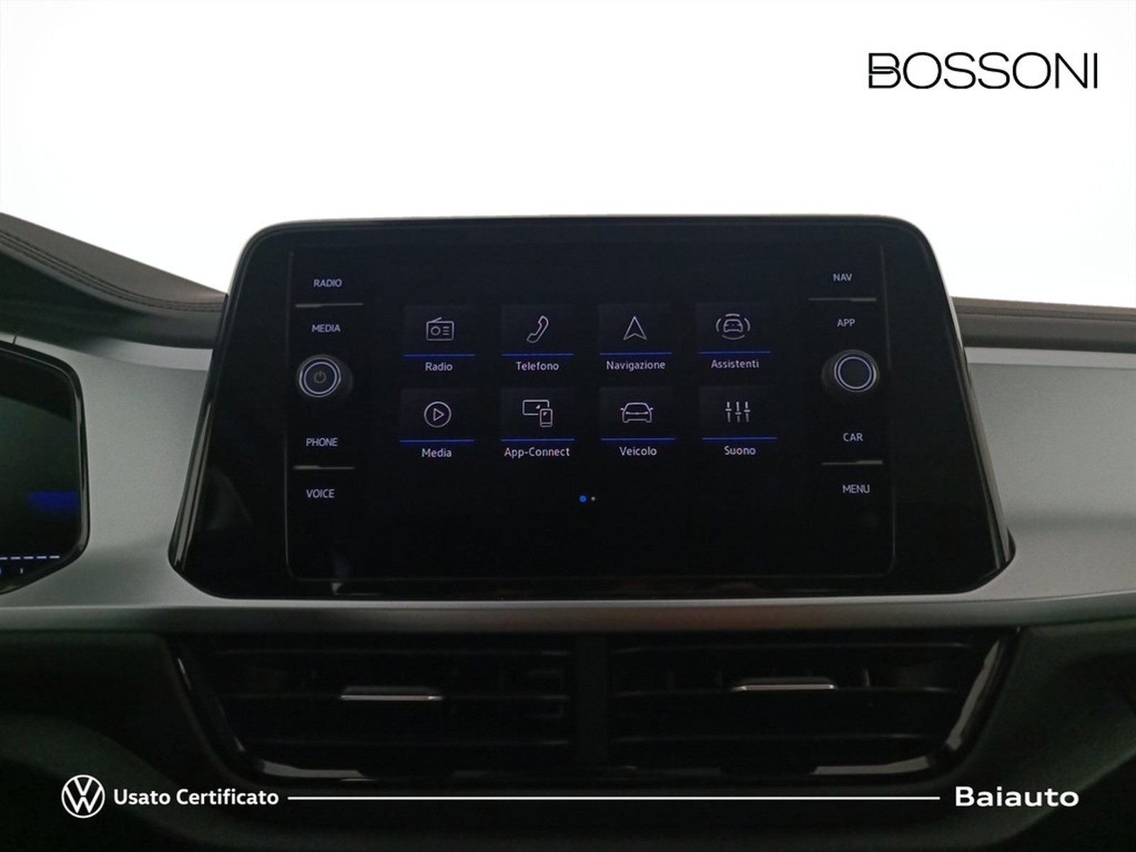 10 - Volkswagen T-Roc 2.0 tdi scr 115cv life