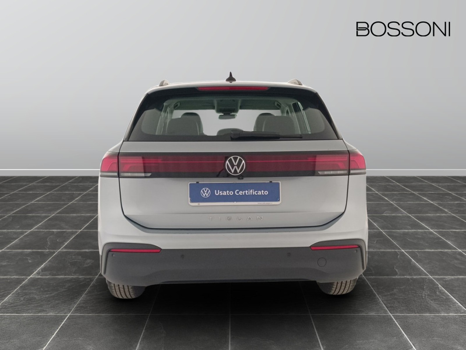 5 - Volkswagen Tiguan 2.0 tdi scr 150cv life dsg