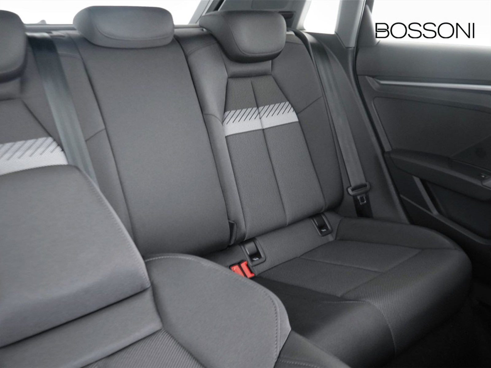 21 - Audi A3 sportback 1.5 tfsi mhev 116cv business advanced