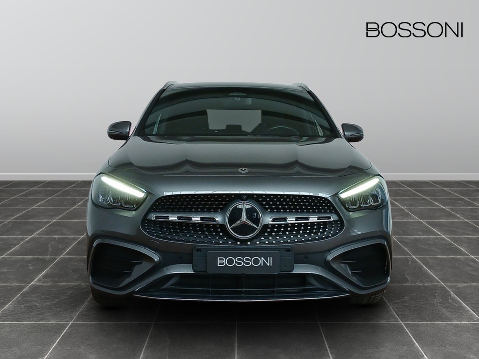 2 - Mercedes GLA 200 d amg line advanced plus 8g-dct