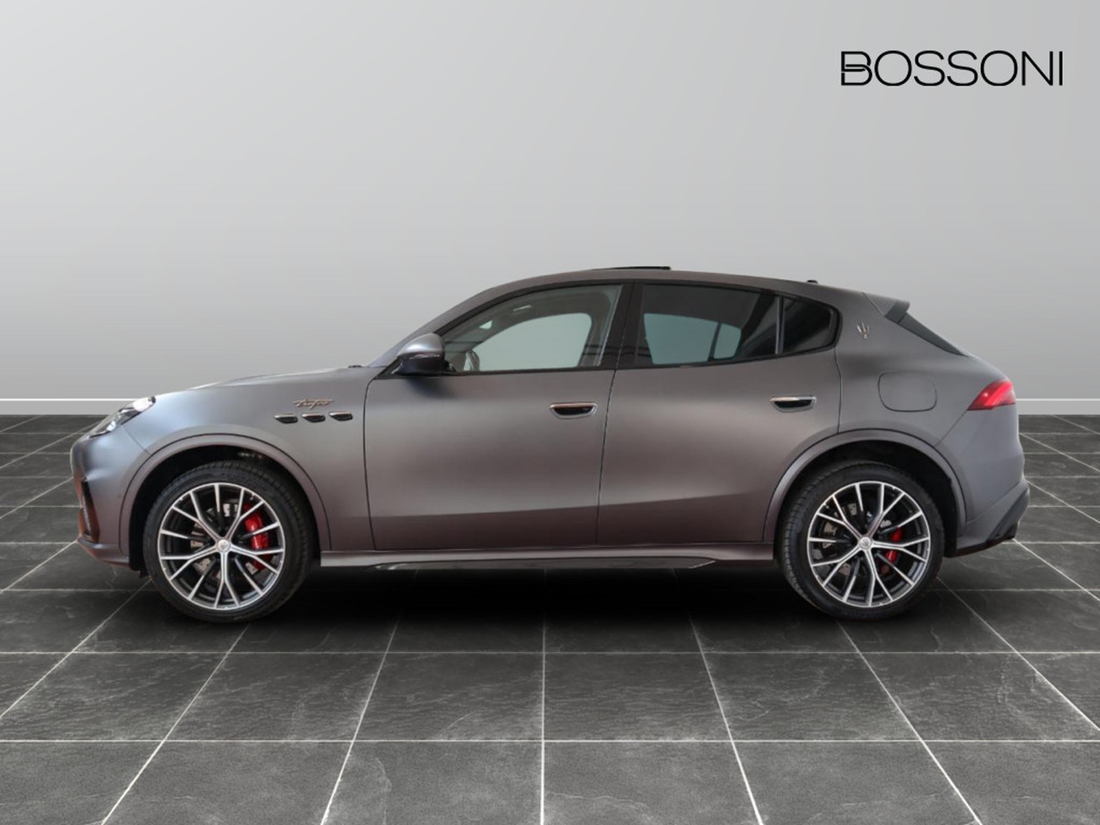 3 - Maserati Grecale 3.0 v6 v6 530cv trofeo awd