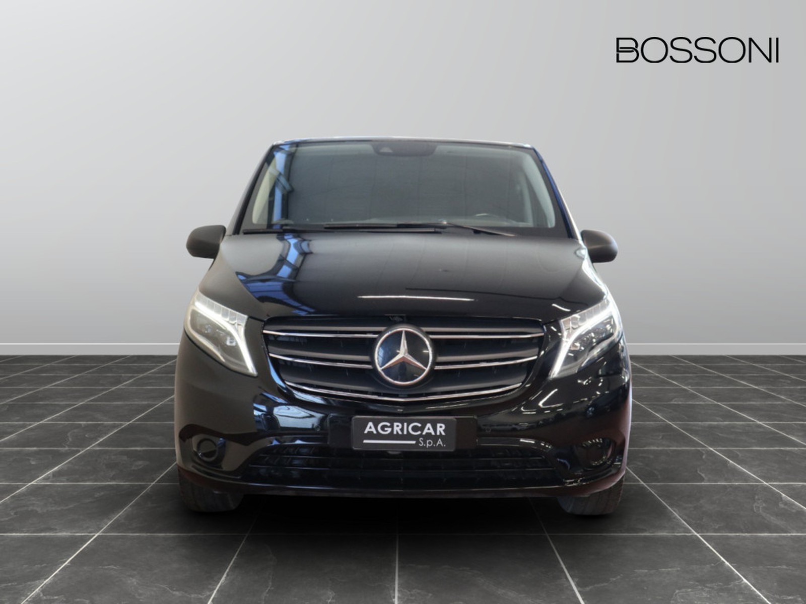 2 - Mercedes Vans Vito 116 cdi long pro auto my20