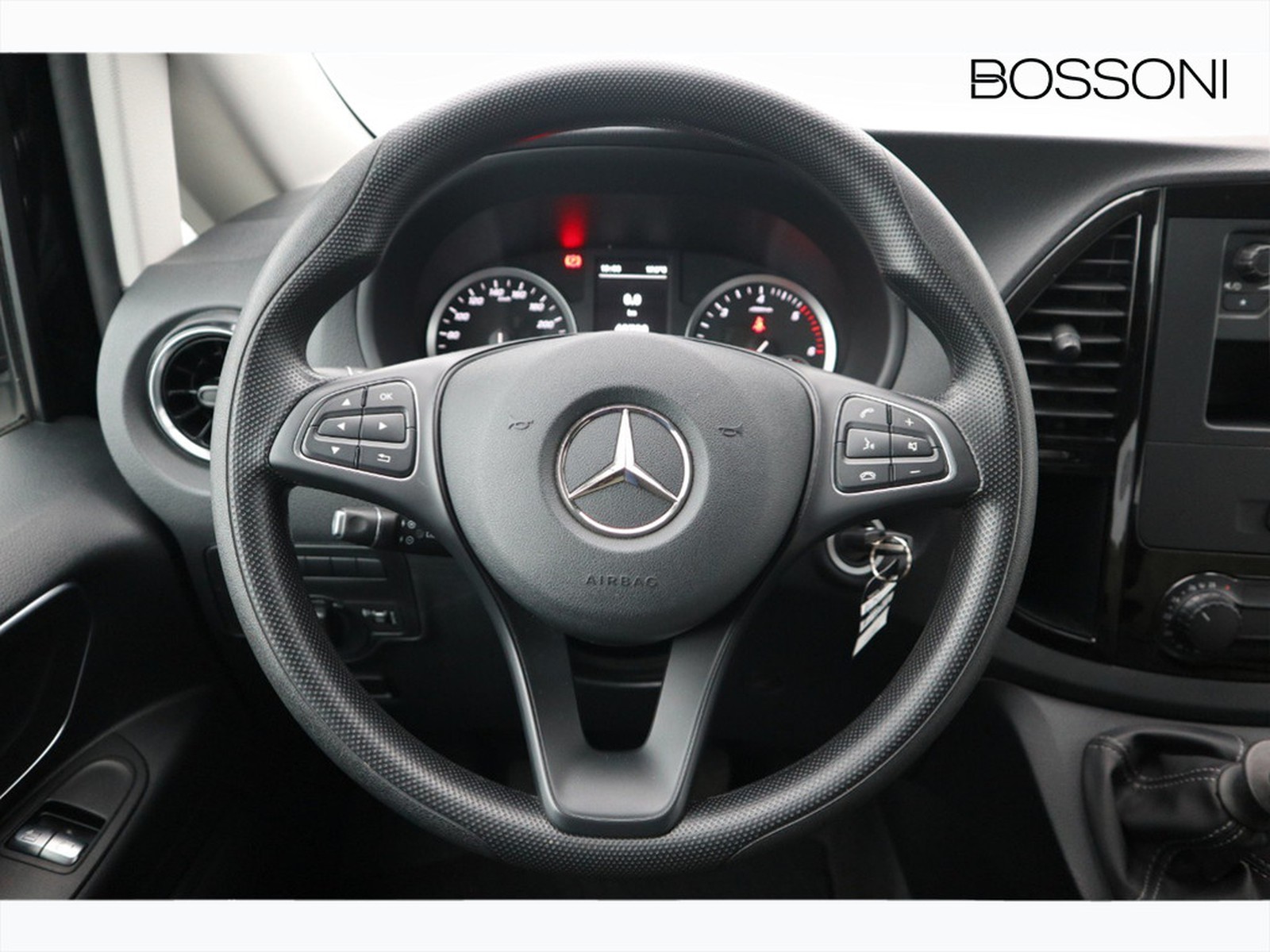 12 - Mercedes Vans Vito 114 cdi compact fwd my19