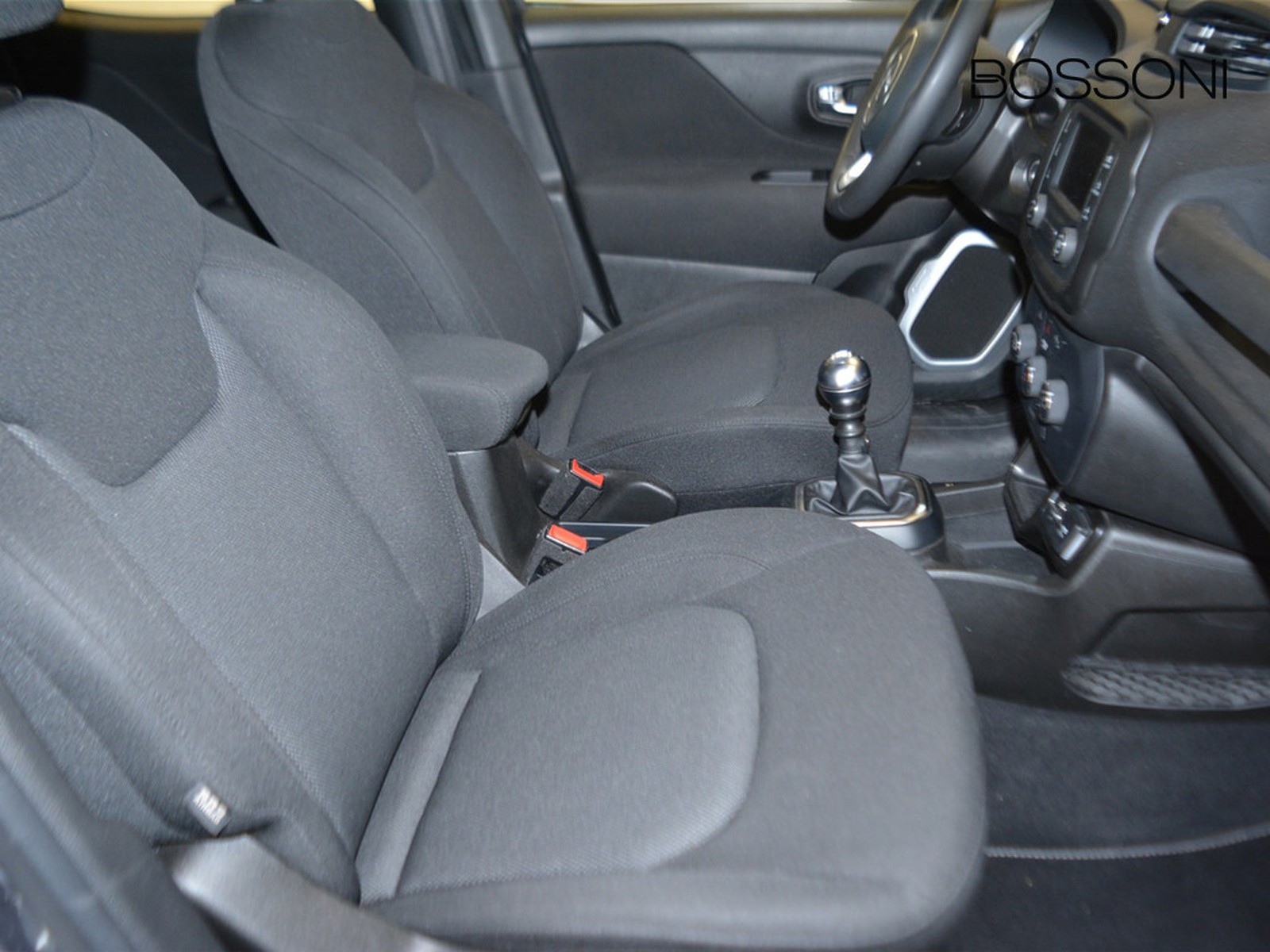 5 - Jeep Renegade 1.0 t3 longitude 2wd