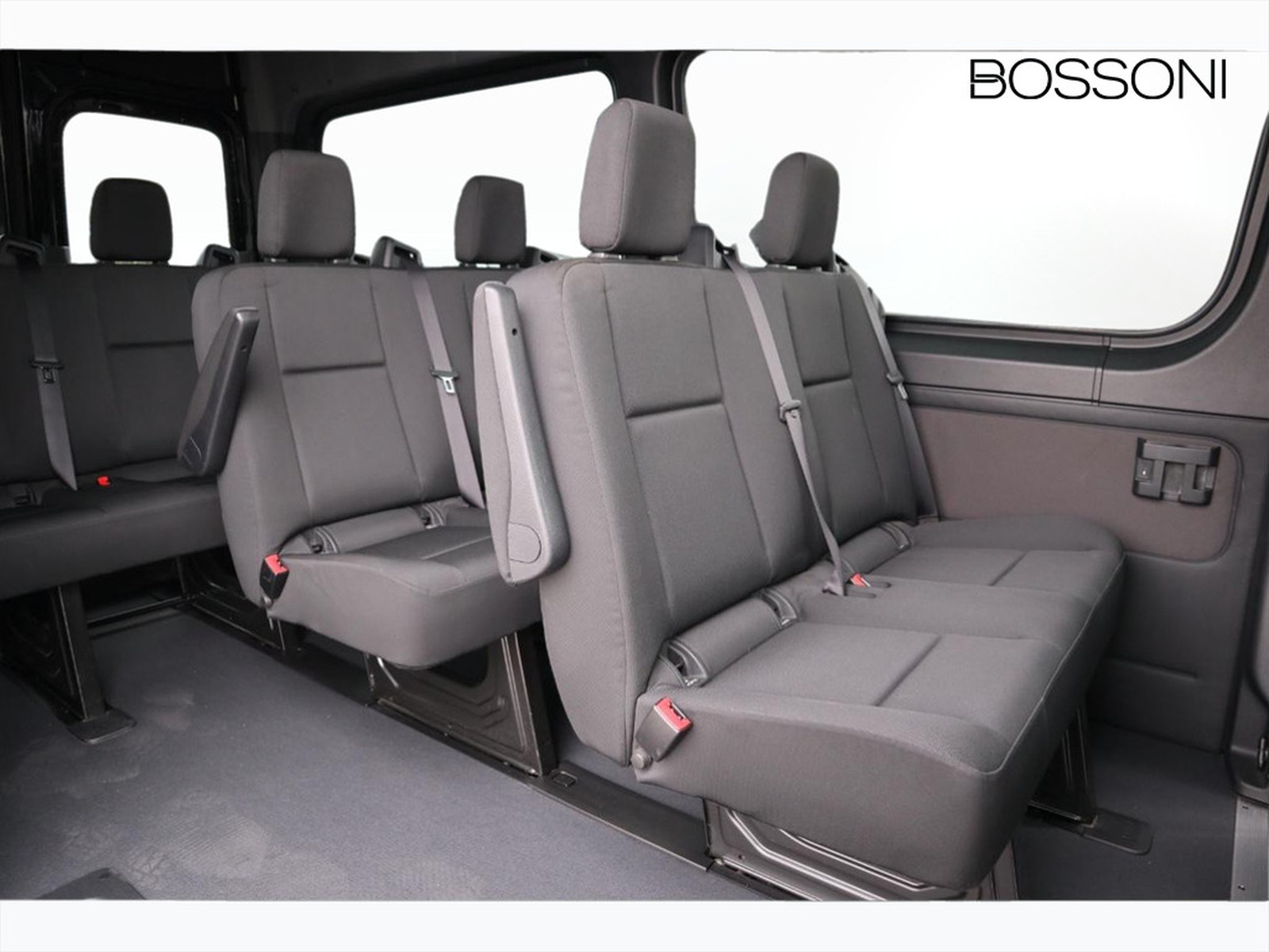 8 - Mercedes Vans Sprinter 316 2.1 cdi k 37/35 rwd tourer business evid