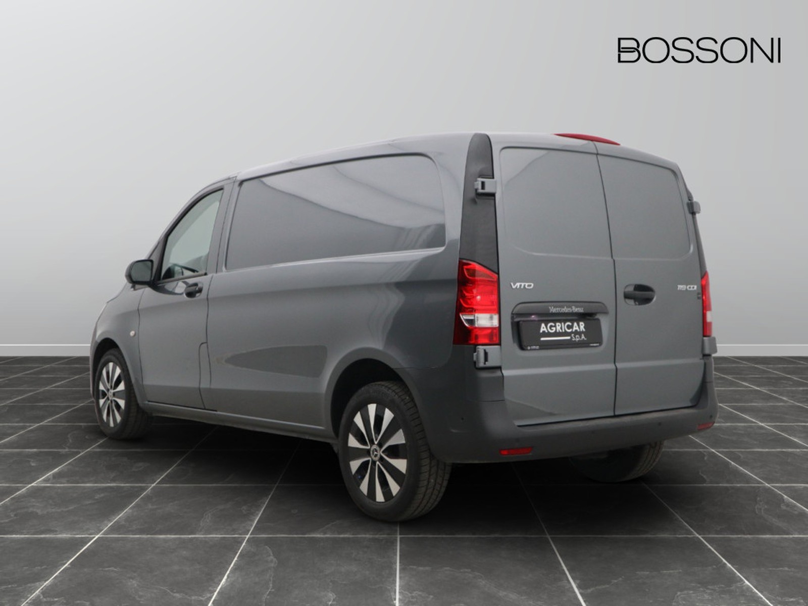 5 - Mercedes Vans Vito 119 cdi long auto my20