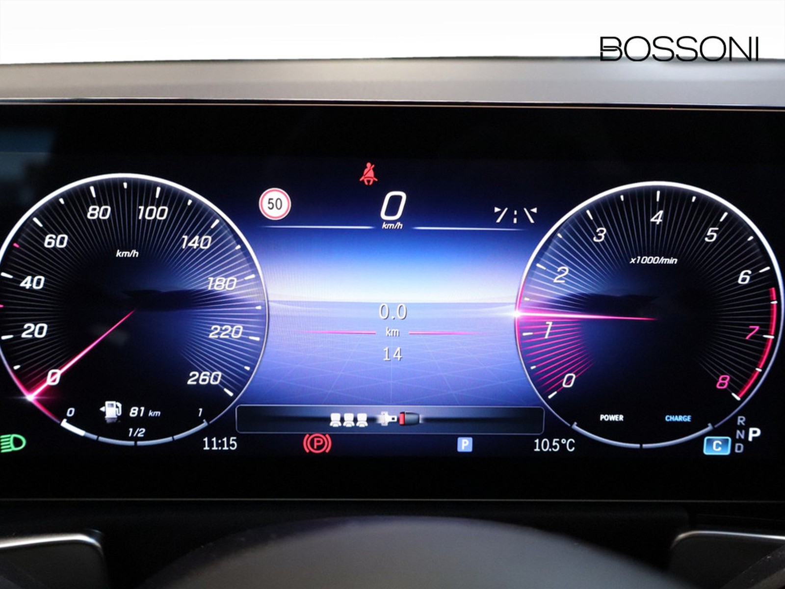 9 - Mercedes GLB 180 amg line premium 7g-dct