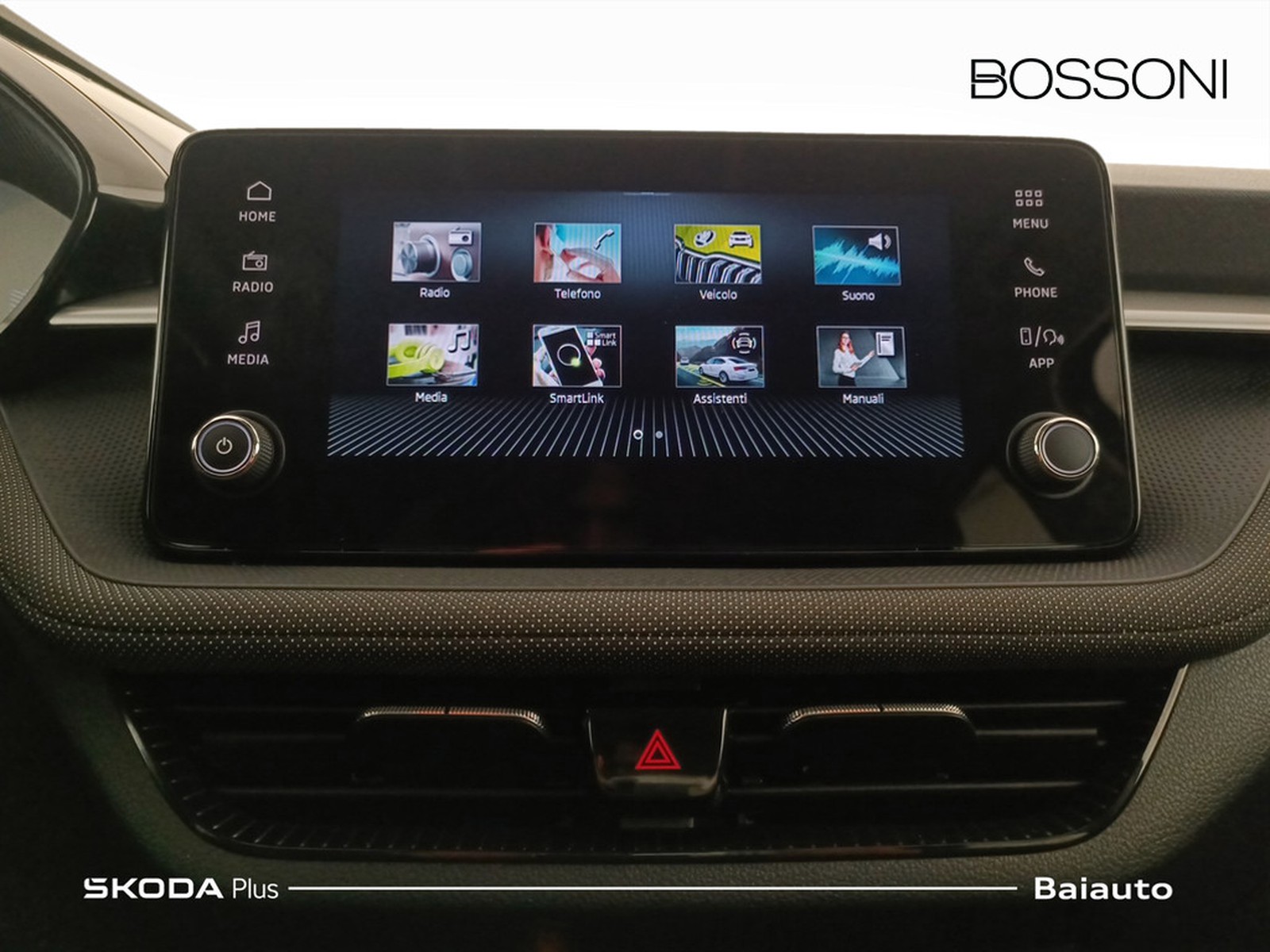 10 - Skoda Fabia 1.0 mpi 80cv selection