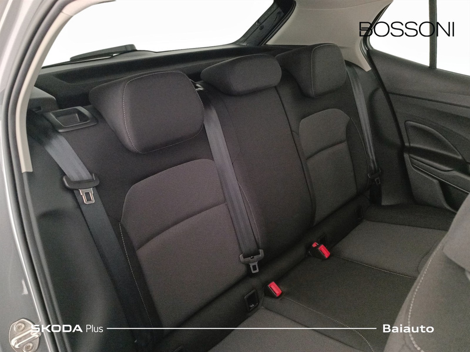 21 - Skoda Fabia 1.0 mpi 80cv selection