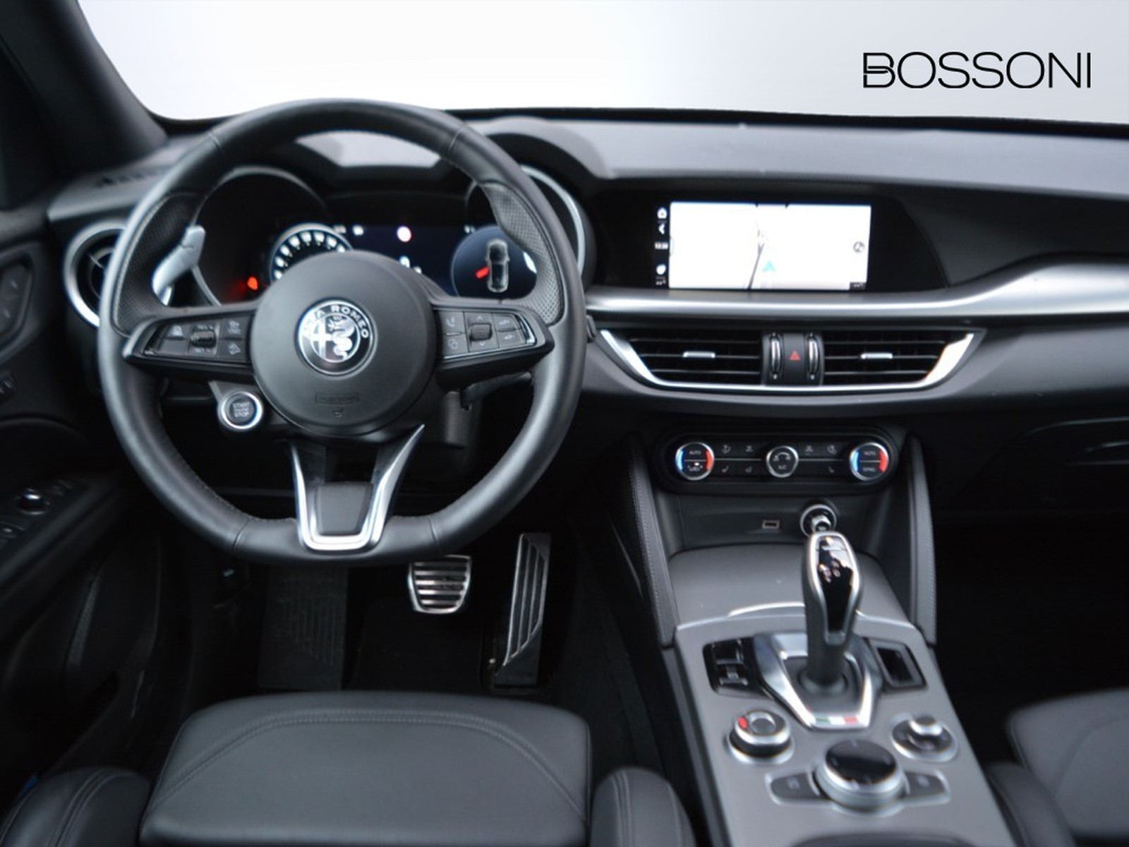 9 - Alfa Romeo Stelvio 2.2 turbo 210cv veloce q4 at8