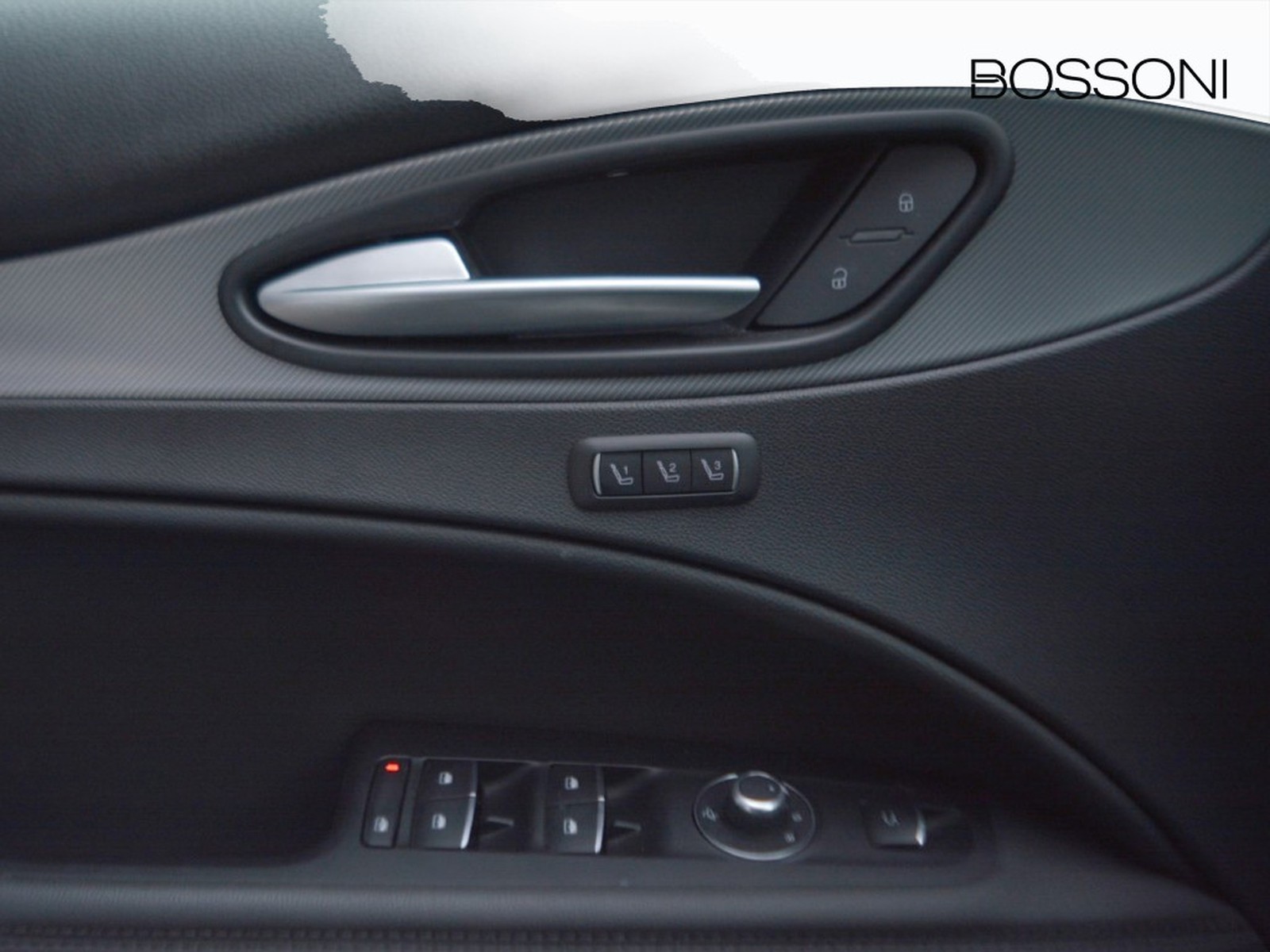 14 - Alfa Romeo Stelvio 2.2 turbo 210cv veloce q4 at8