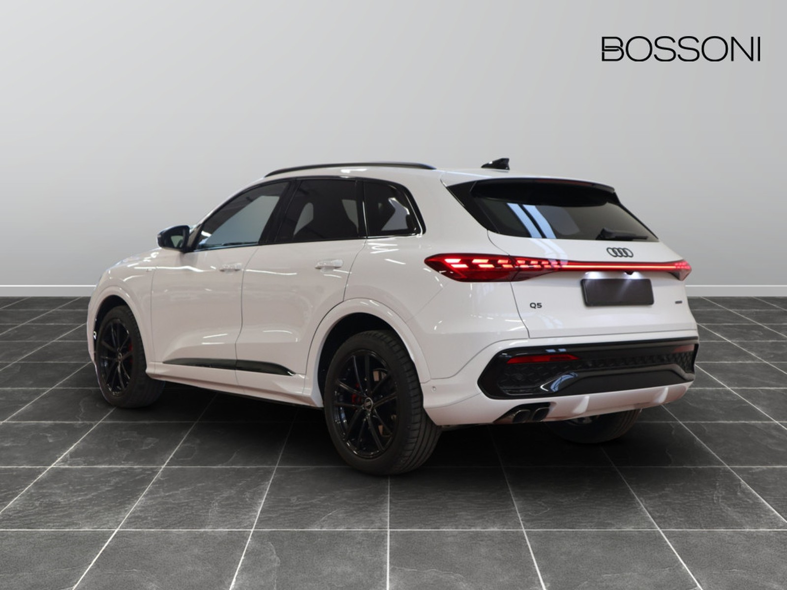 5 - Audi Q5 2.0 tdi mhev+ 204cv s line edition quattro s tronic