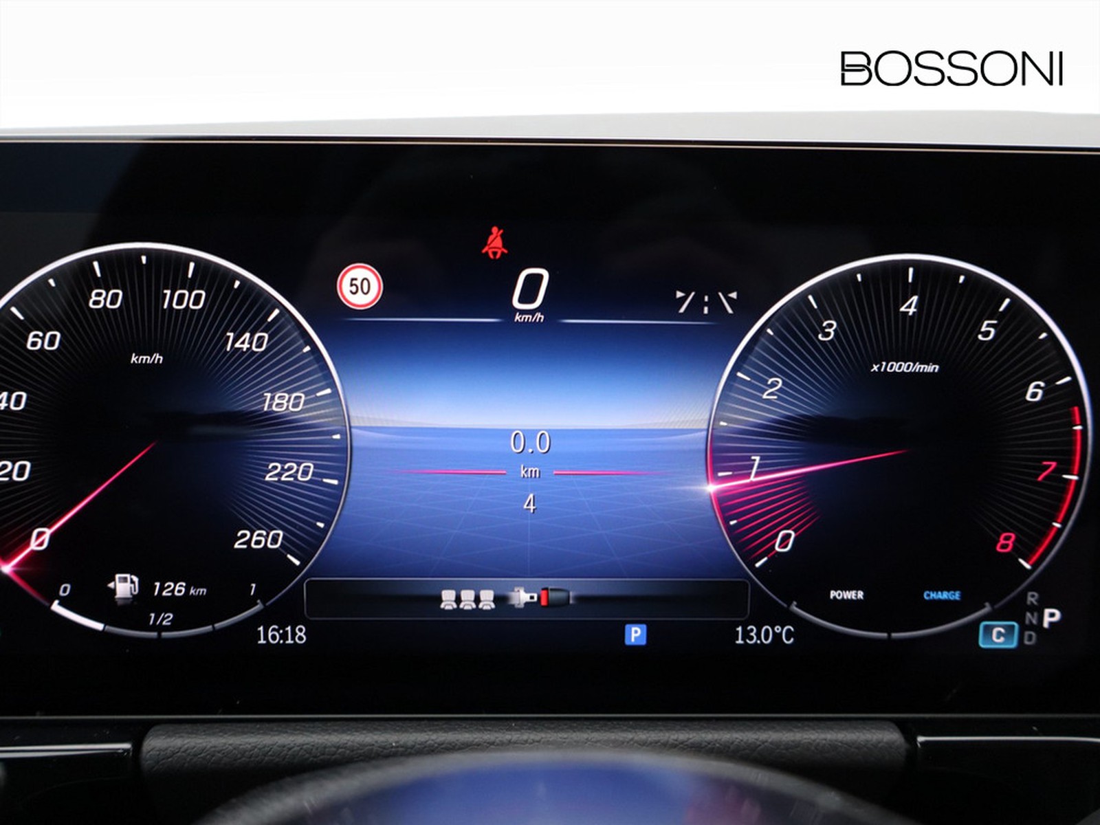 9 - Mercedes GLA 180 progressive advanced 7g-dct