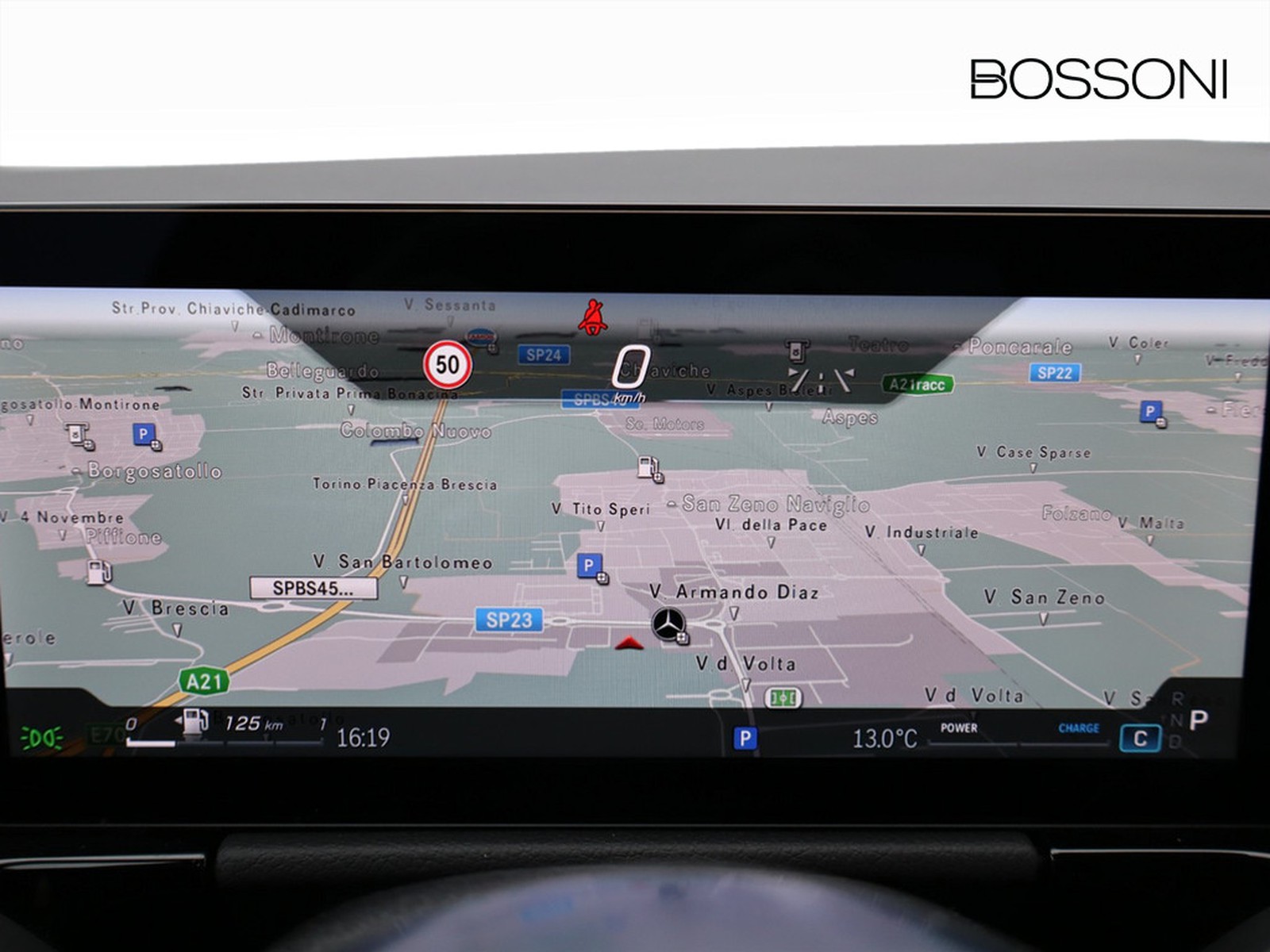 16 - Mercedes GLA 180 progressive advanced 7g-dct