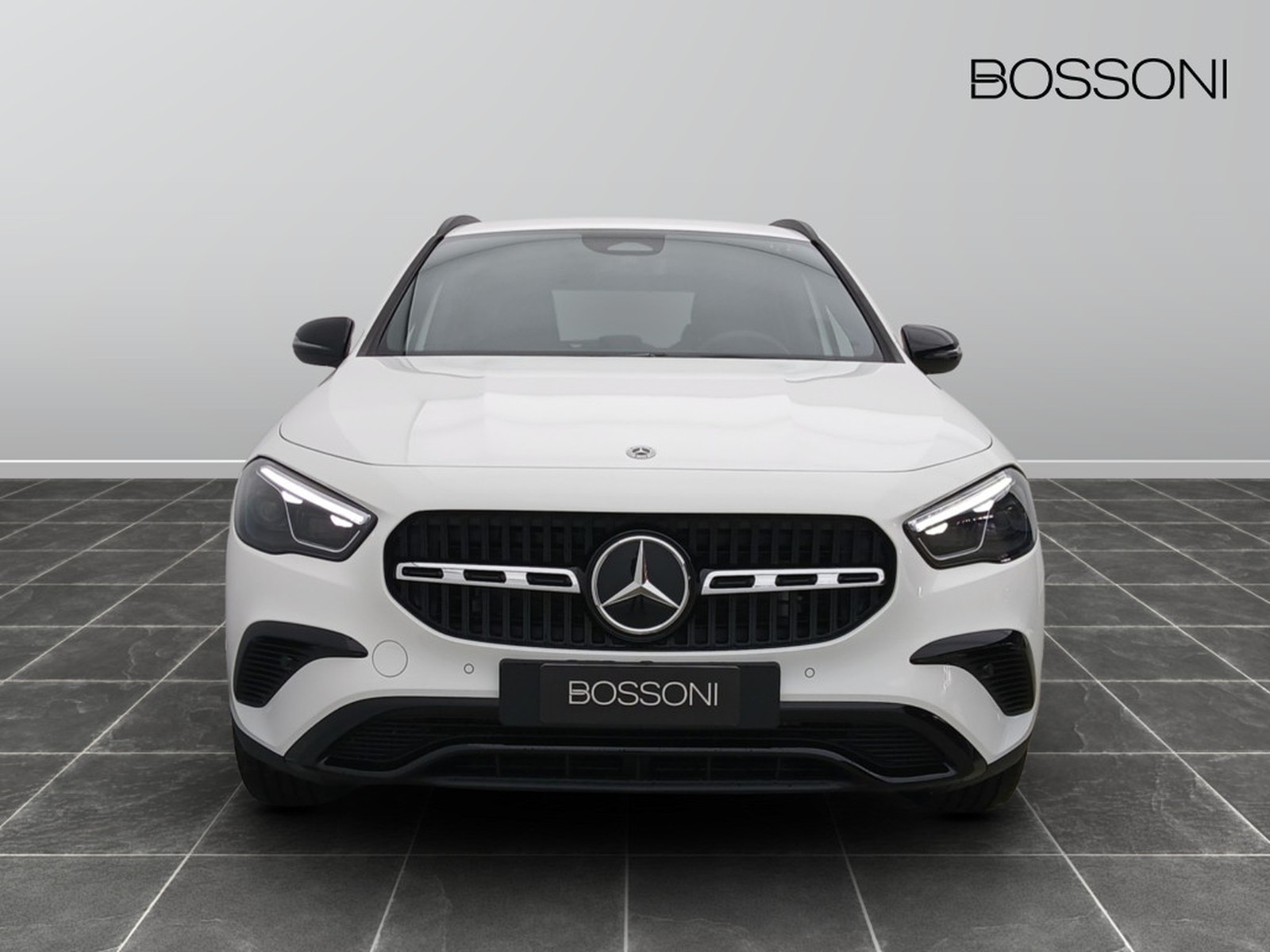 2 - Mercedes GLA 180 d progressive advanced 8g-dct