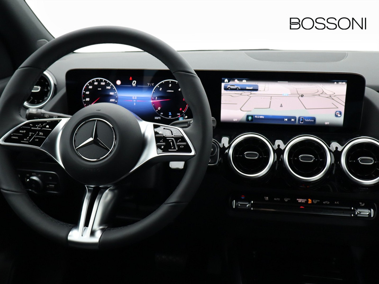 12 - Mercedes GLA 180 d progressive advanced 8g-dct