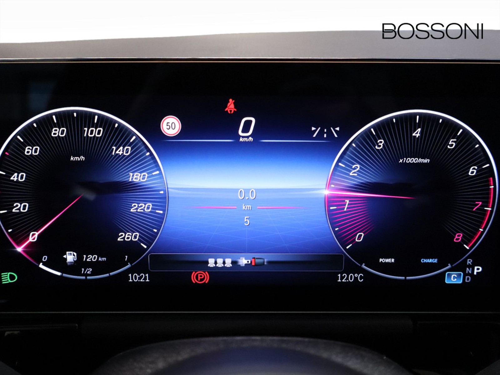 9 - Mercedes GLA 180 amg line advanced plus 7g-dct