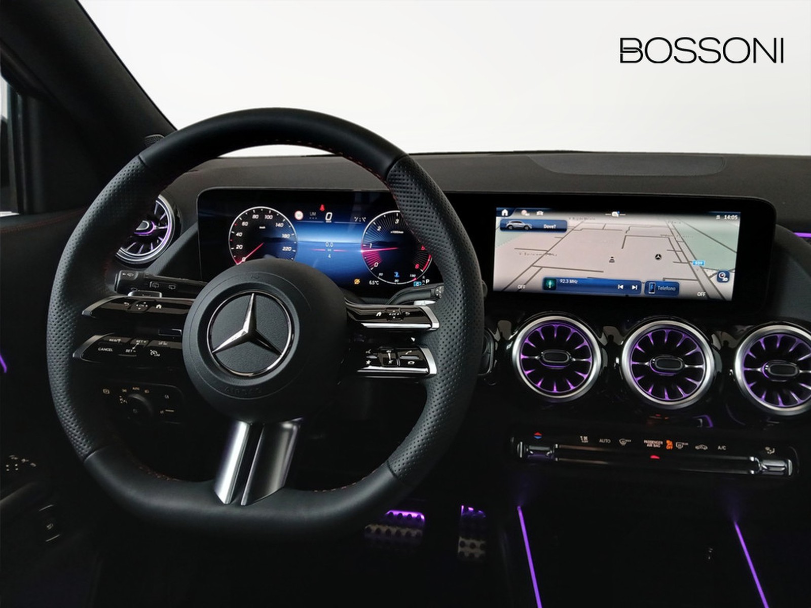 12 - Mercedes GLA 200 d amg line extra 8g-dct