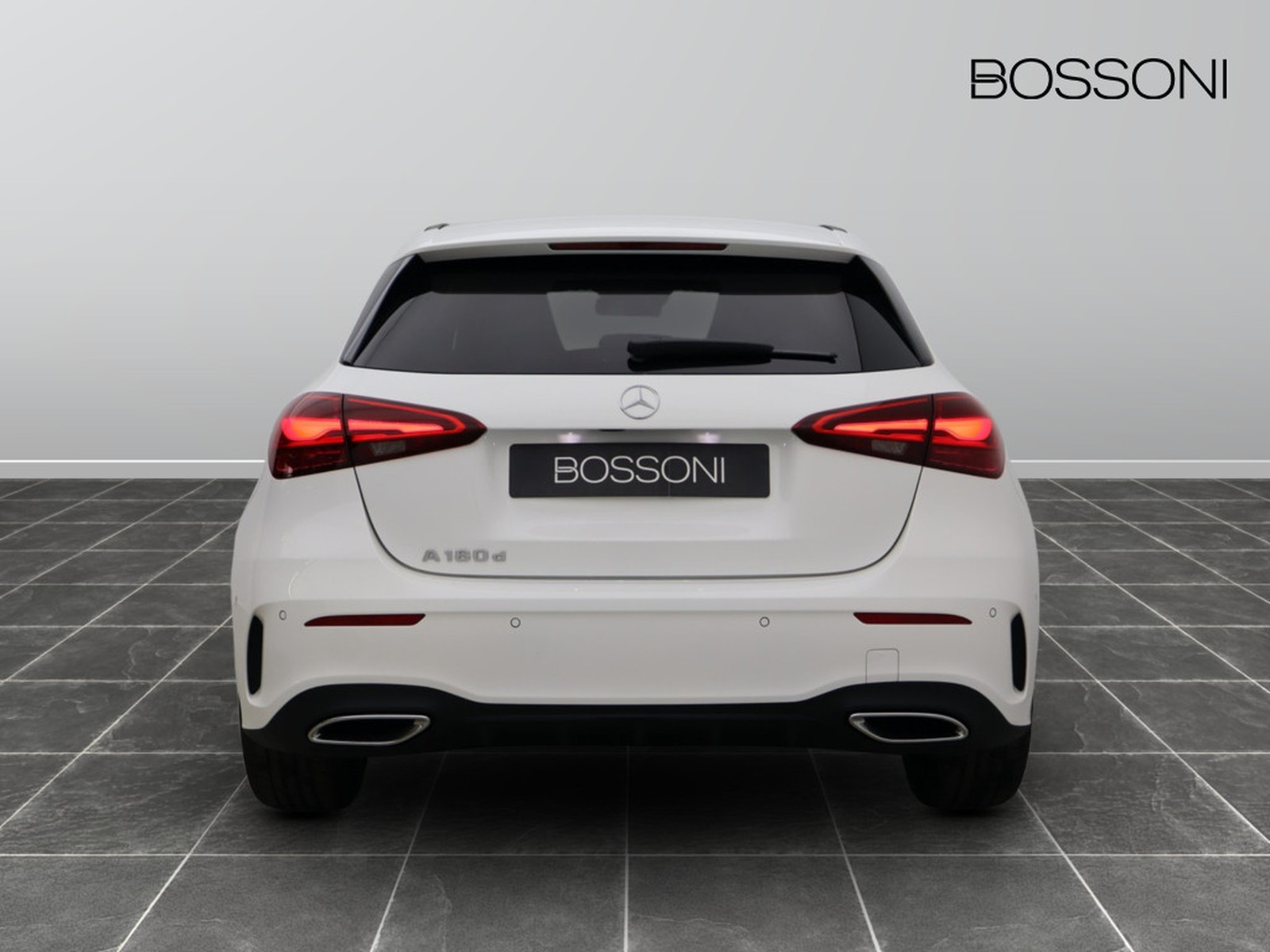 6 - Mercedes Classe A 180 d amg line extra speedshift dct amg 8g