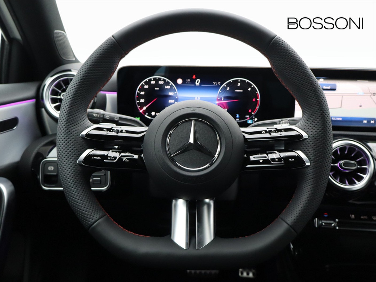 17 - Mercedes Classe A 180 d amg line extra speedshift dct amg 8g