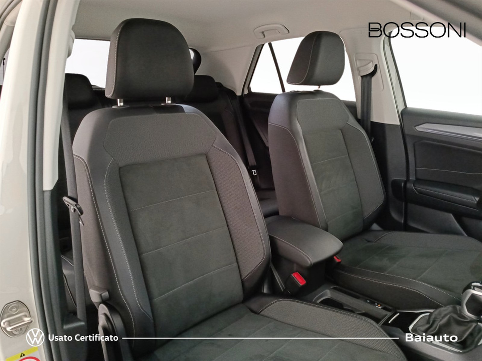 20 - Volkswagen T-Roc 1.5 tsi act style dsg