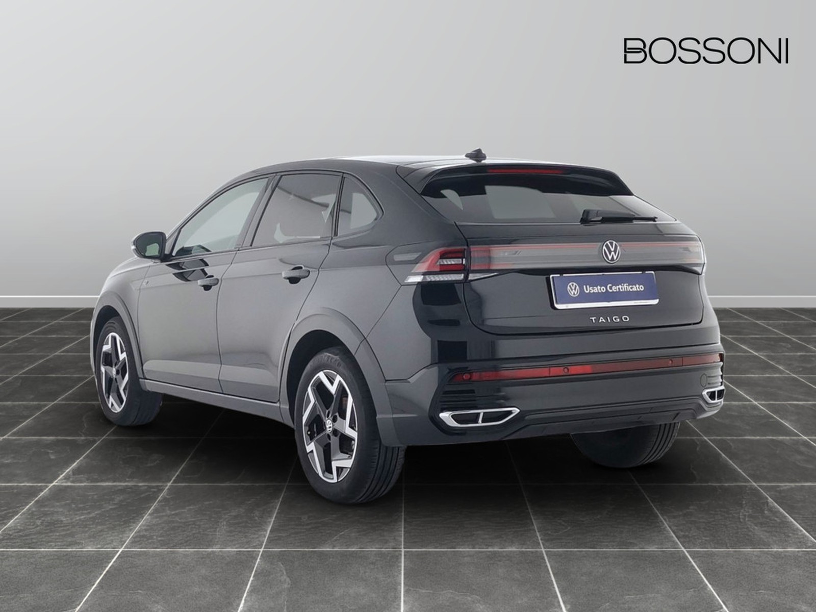 4 - Volkswagen Taigo 1.0 tsi 115cv r-line