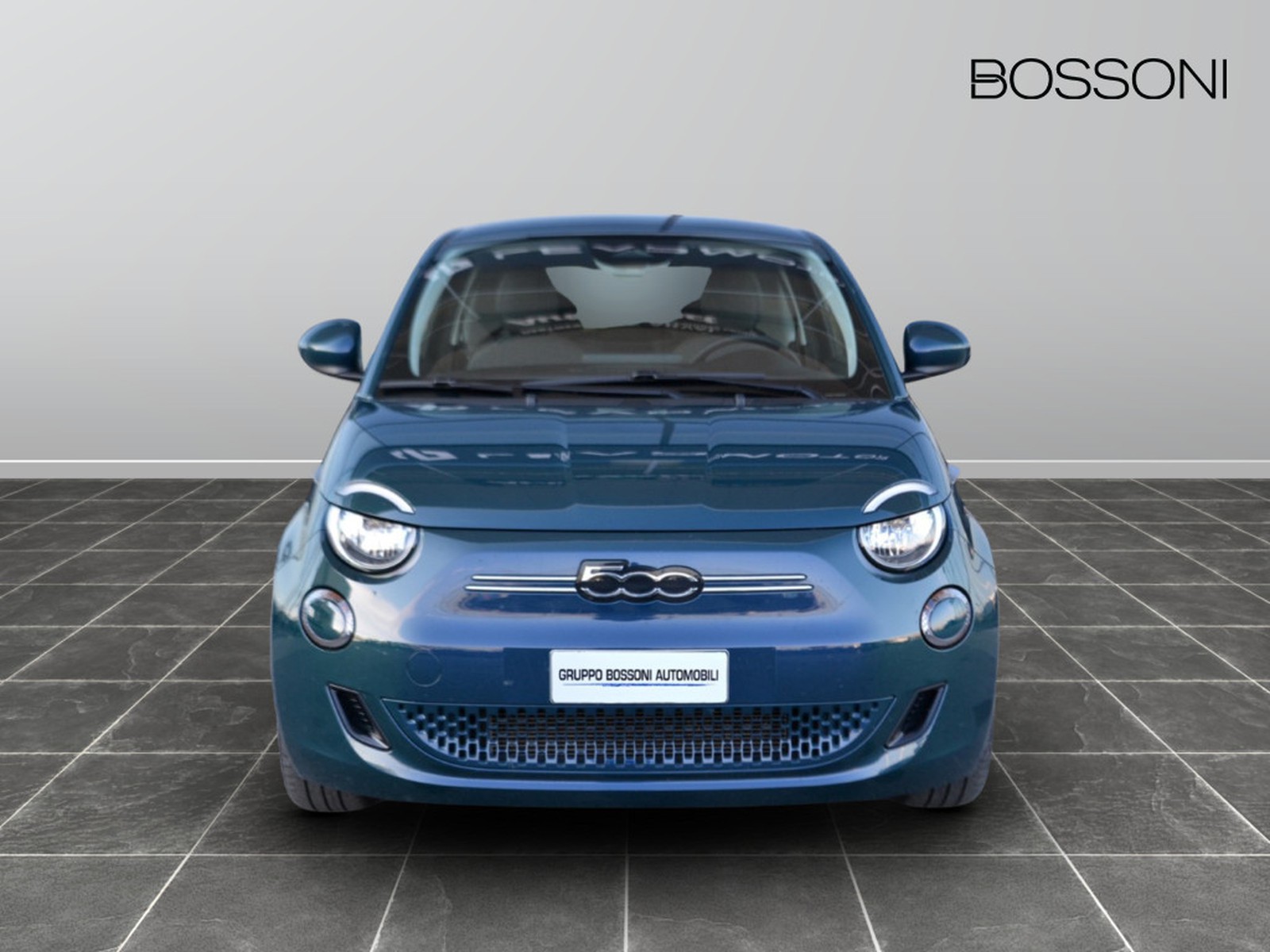 2 - Fiat 500 500e 42 kwh icon