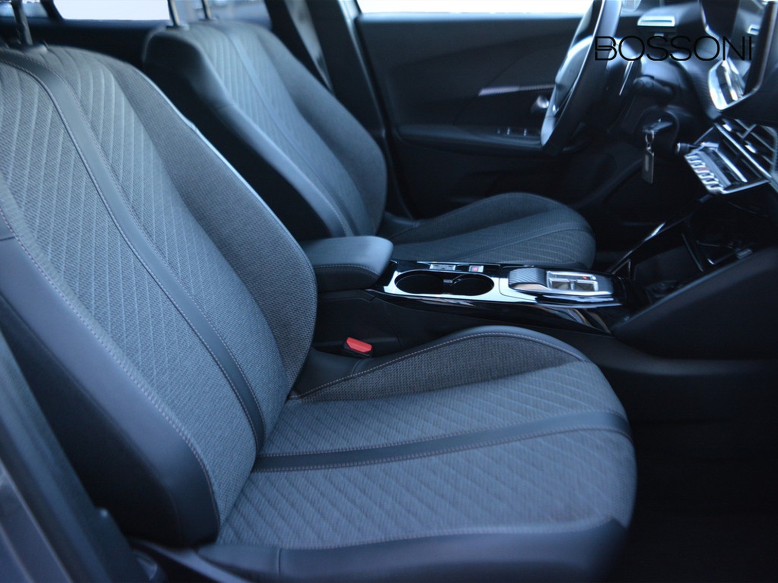 5 - Peugeot 2008 1.2 puretech 130cv allure eat8 s&s