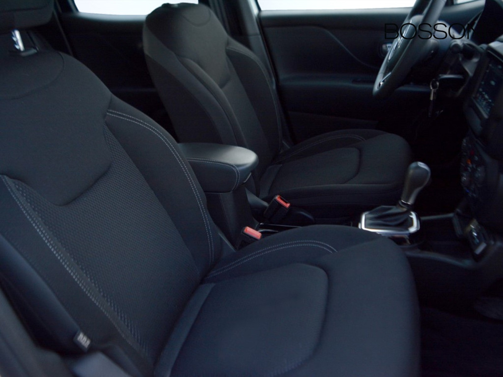 5 - Jeep Renegade 1.5 turbo t4 mhev 130cv limited 2wd