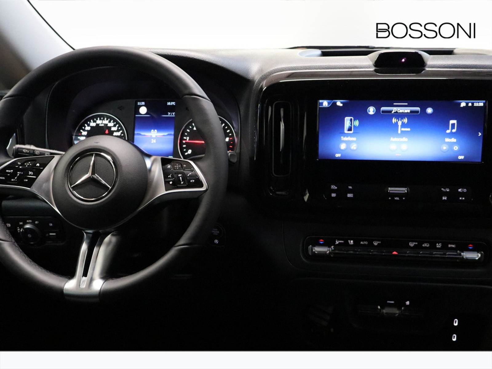 11 - Mercedes Vans Vito mixto 116 cdi long select 4x4 9g-tronic