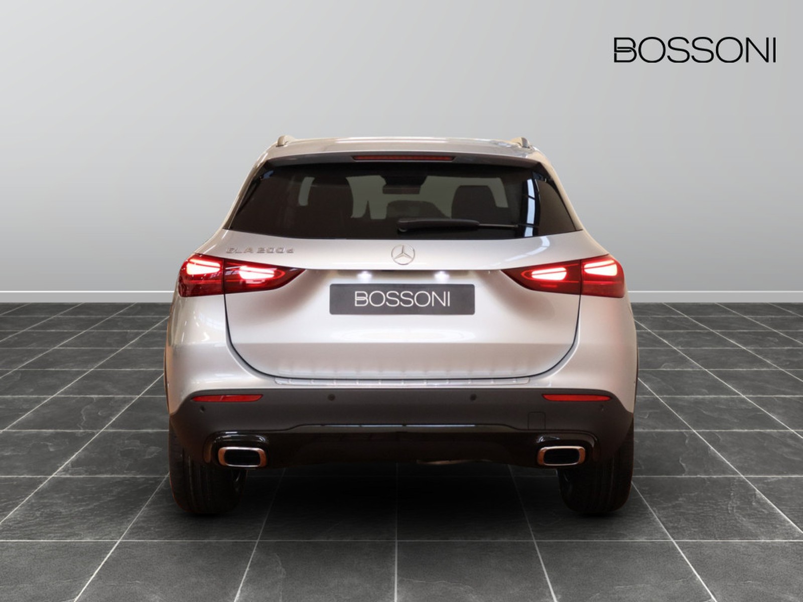 6 - Mercedes GLA 200 d progressive extra 8g-dct