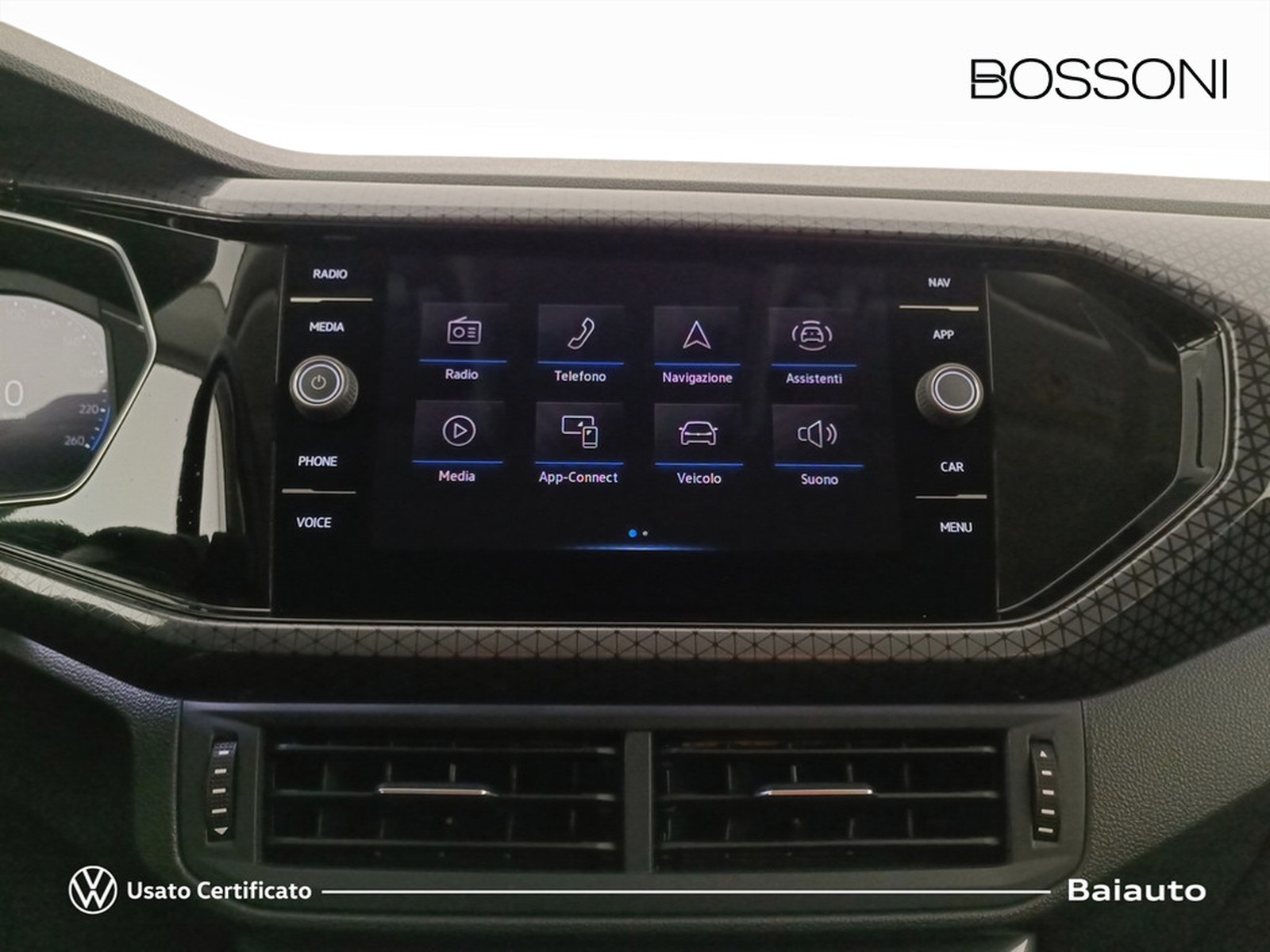 10 - Volkswagen T-Cross 1.5 tsi act 150cv advanced dsg