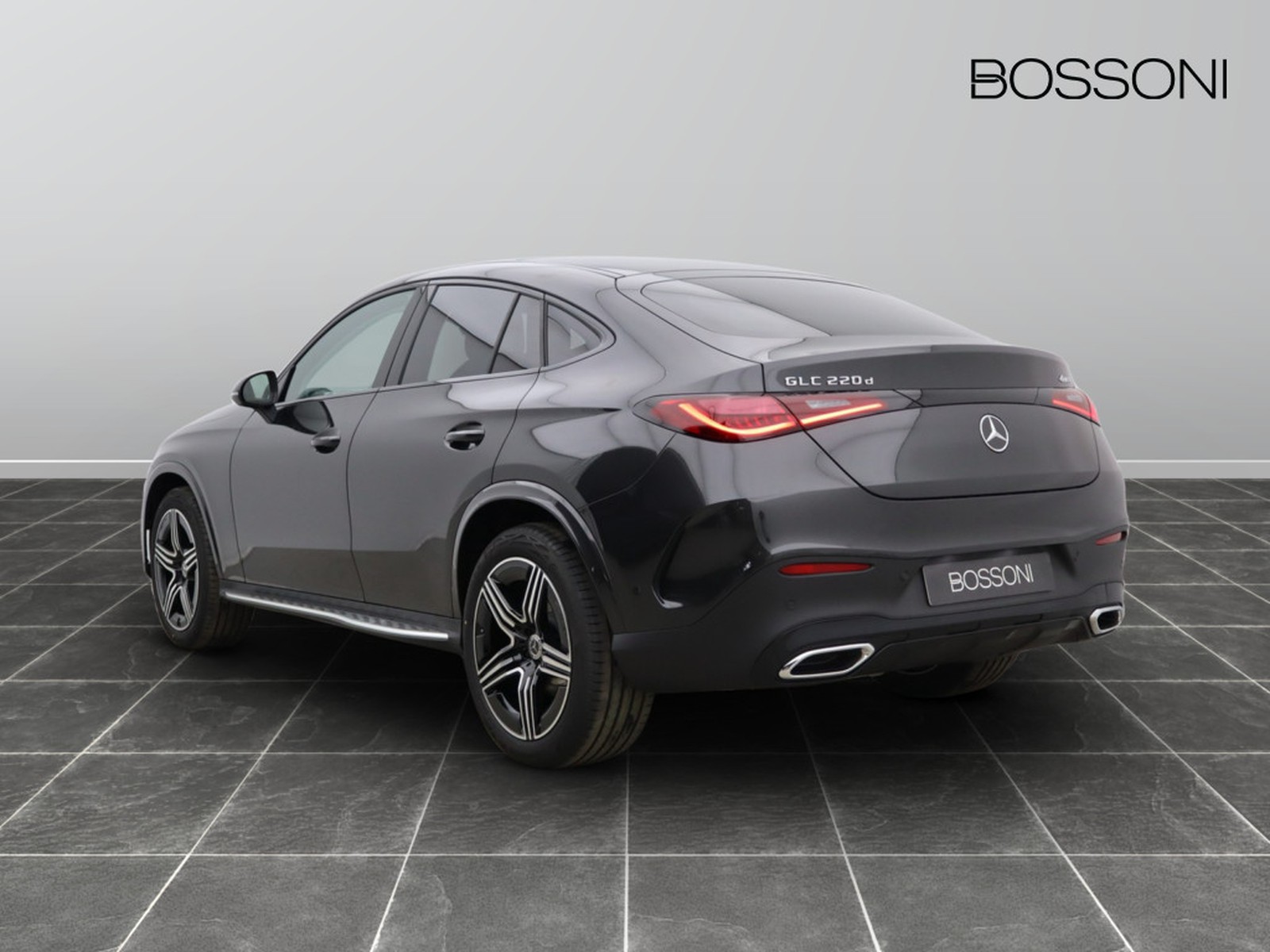 5 - Mercedes GLC coupe 220 d amg line advanced 4matic 9g-tronic