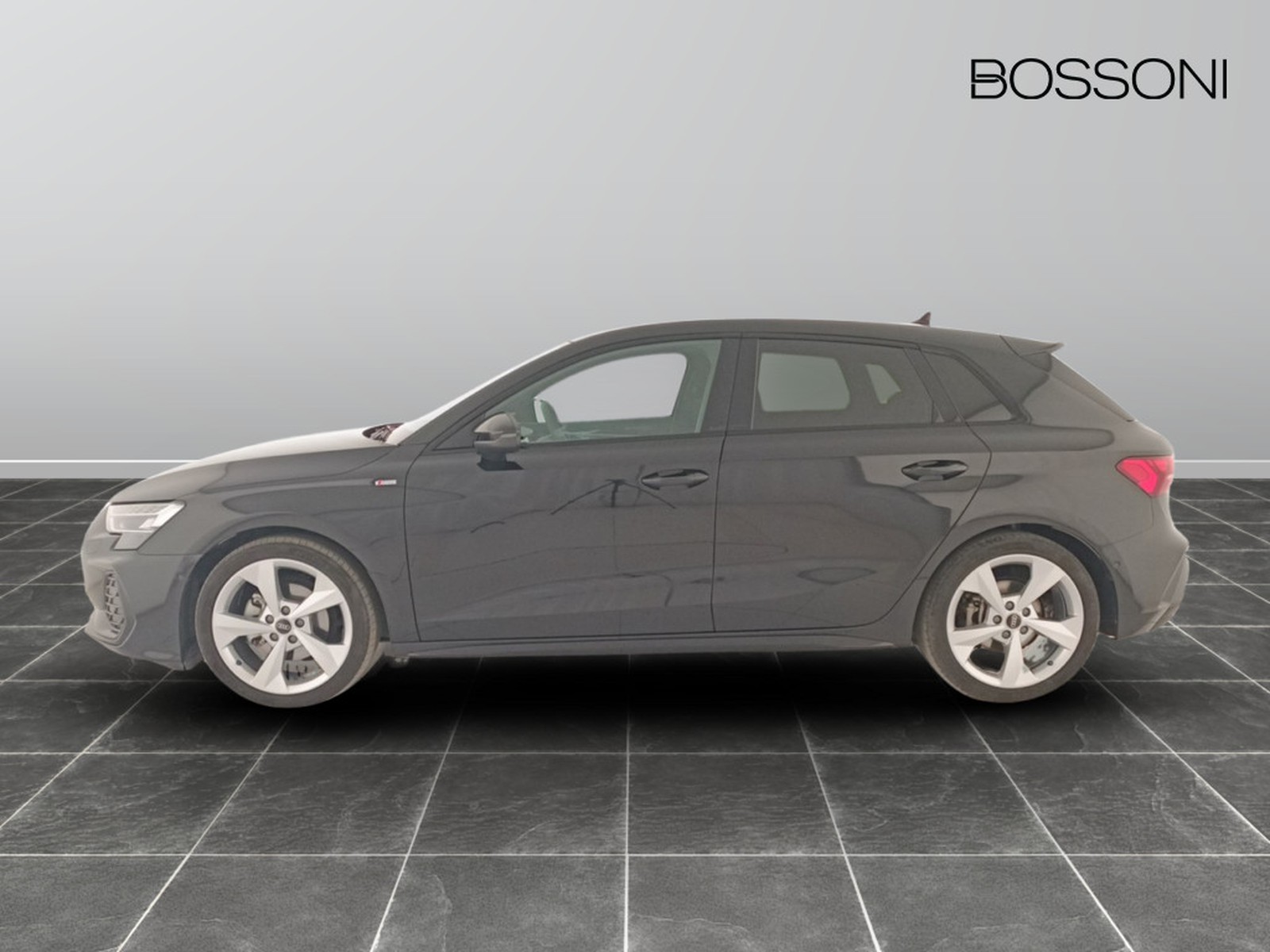 3 - Audi A3 sportback 2.0 tdi 150cv s line edition s tronic