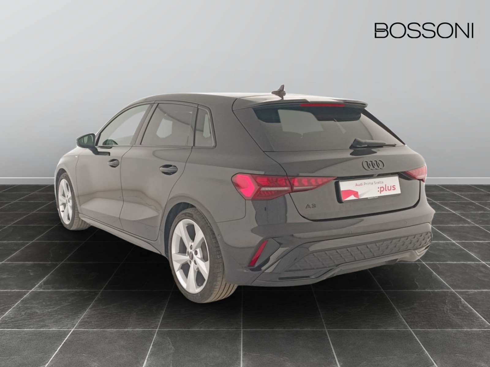 4 - Audi A3 sportback 2.0 tdi 150cv s line edition s tronic