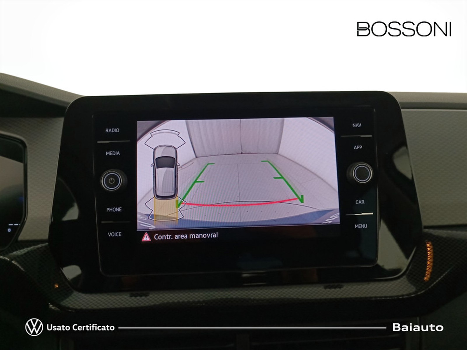 24 - Volkswagen T-Cross 1.0 tsi 115cv life dsg
