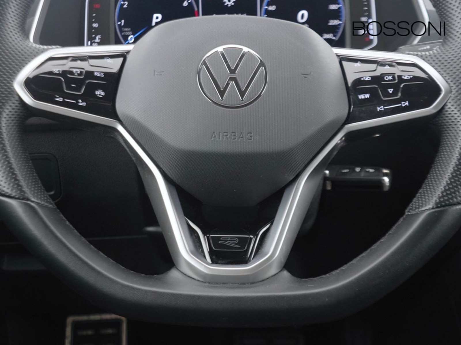 15 - Volkswagen Tiguan 1.5 tsi act 150cv r-line dsg