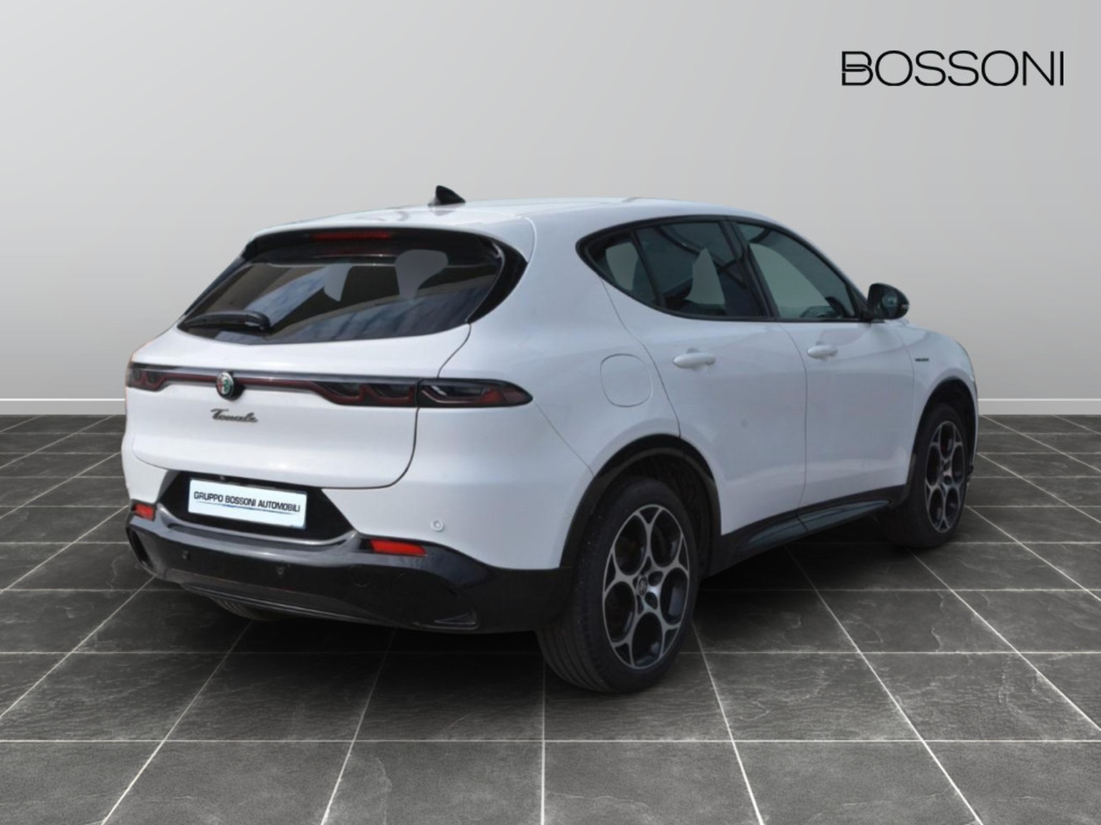 3 - Alfa Romeo Tonale 1.5 hybrid 160cv veloce tct7