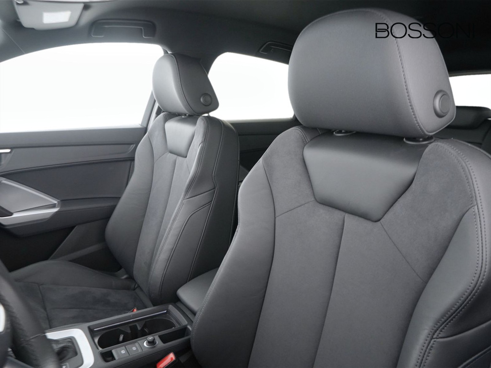 21 - Audi Q3 sportback 35 1.5 tfsi evo2 s line edition s tronic