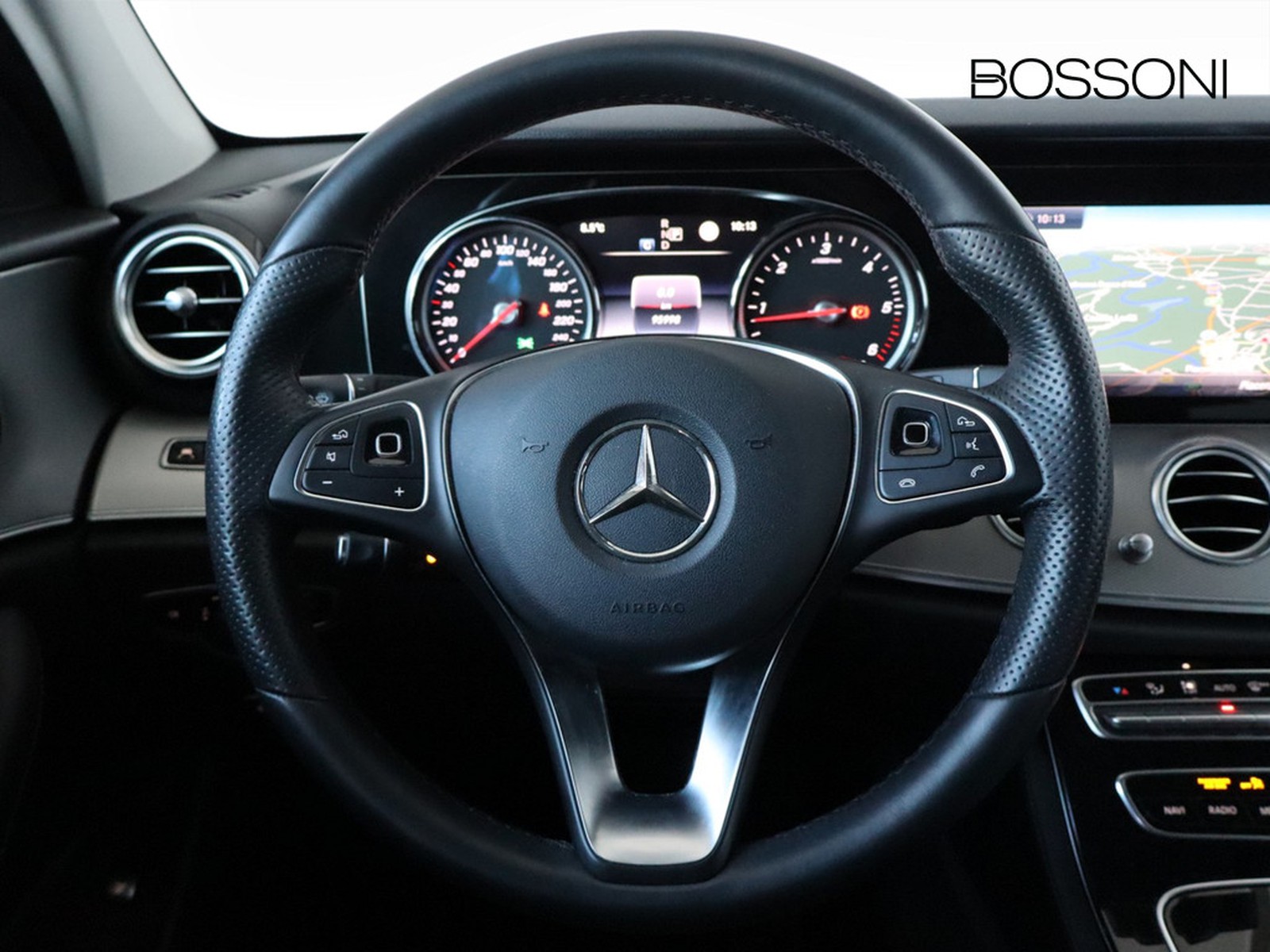 17 - Mercedes Classe E berlina 220 d business sport 4matic 9g-tronic plus