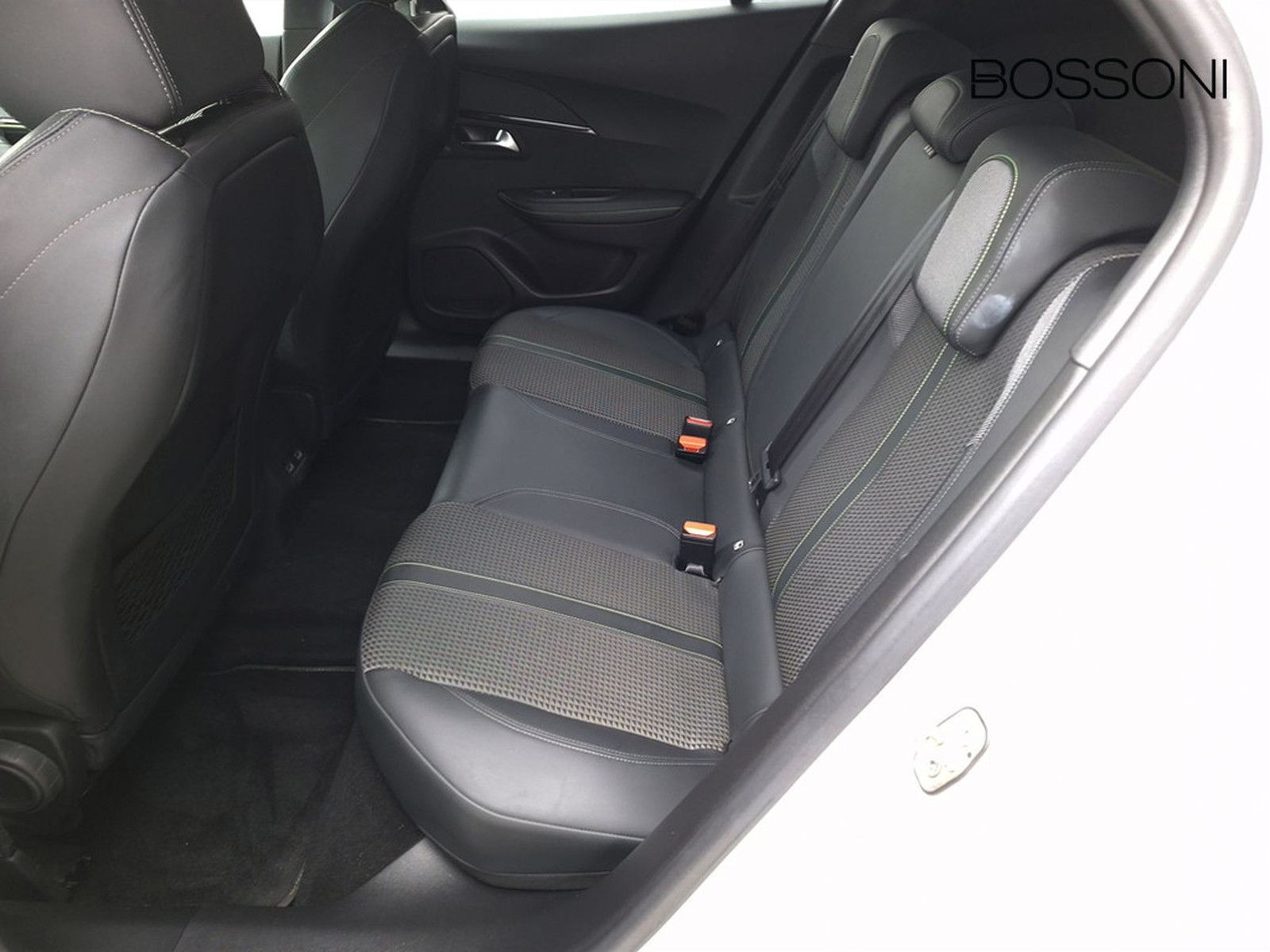 12 - Peugeot 2008 1.2 puretech 130cv gt line s&s