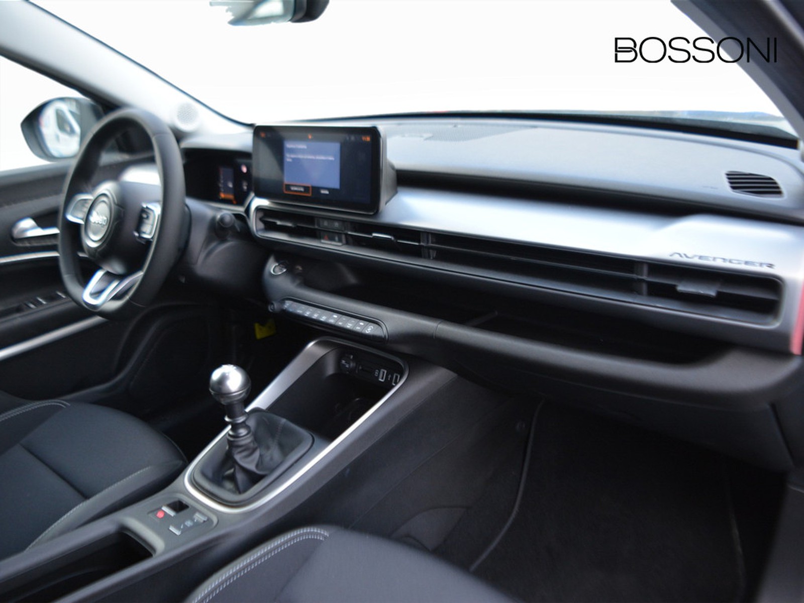 8 - Jeep Avenger 1.2 turbo 100cv summit fwd