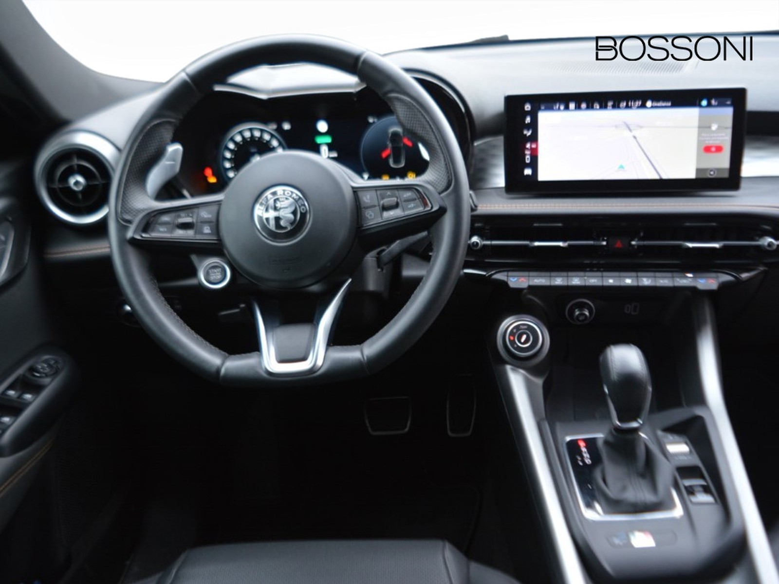 9 - Alfa Romeo Tonale 1.5 hybrid 160cv veloce tct7