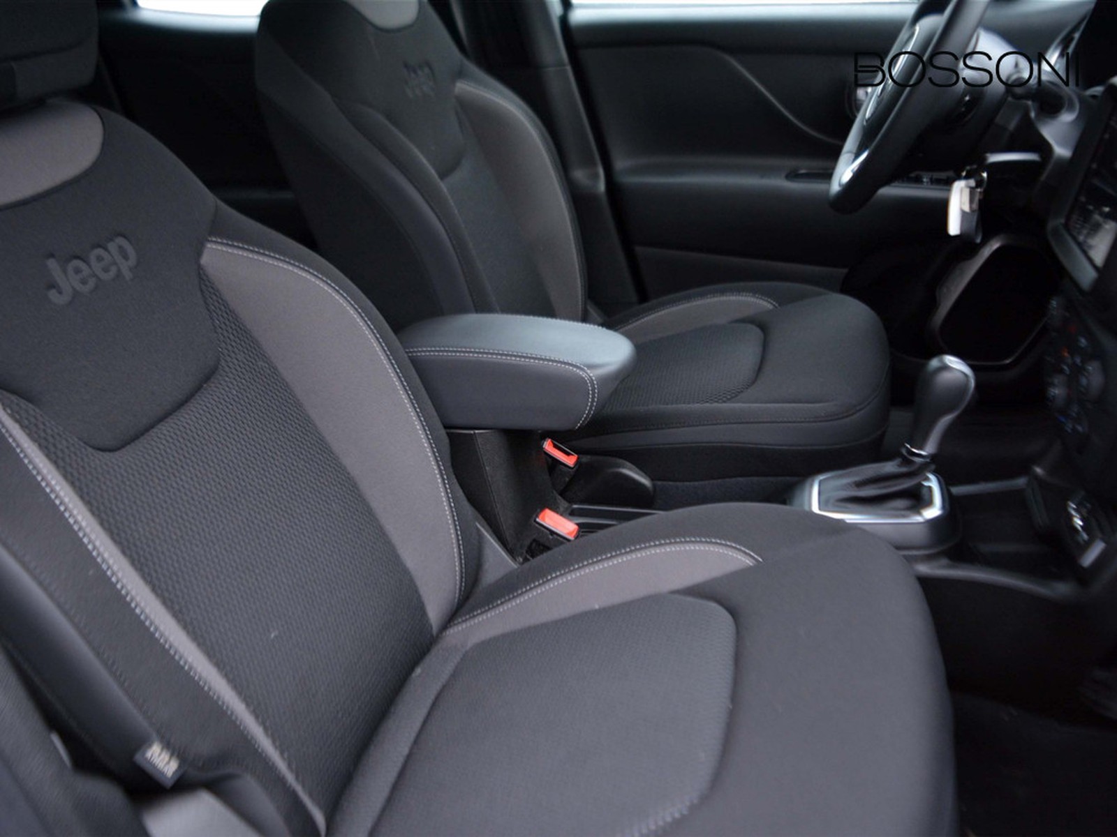 5 - Jeep Renegade 1.5 turbo t4 mhev 130cv limited 2wd