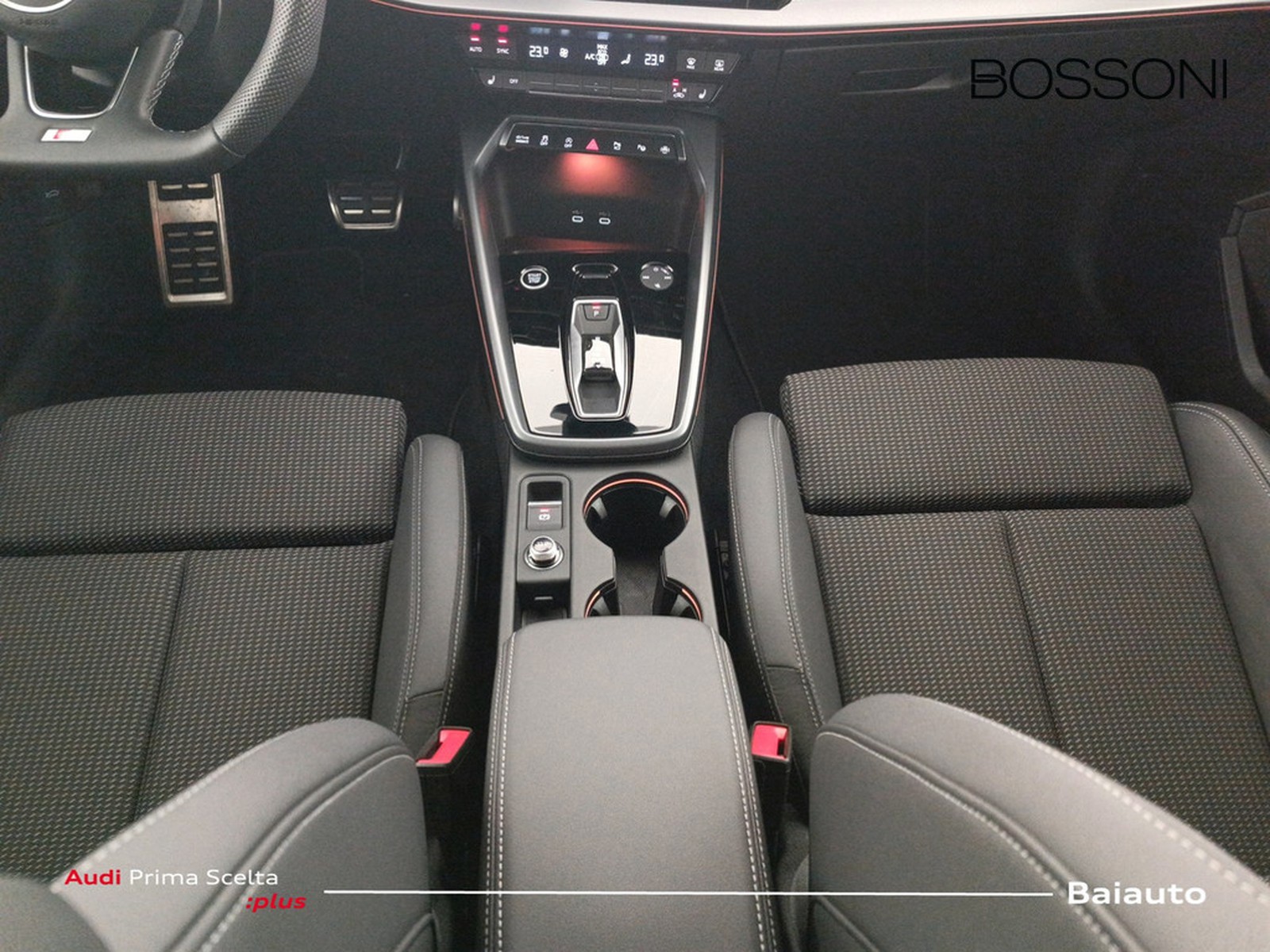 15 - Audi A3 sportback 2.0 tdi 150cv s line edition s tronic