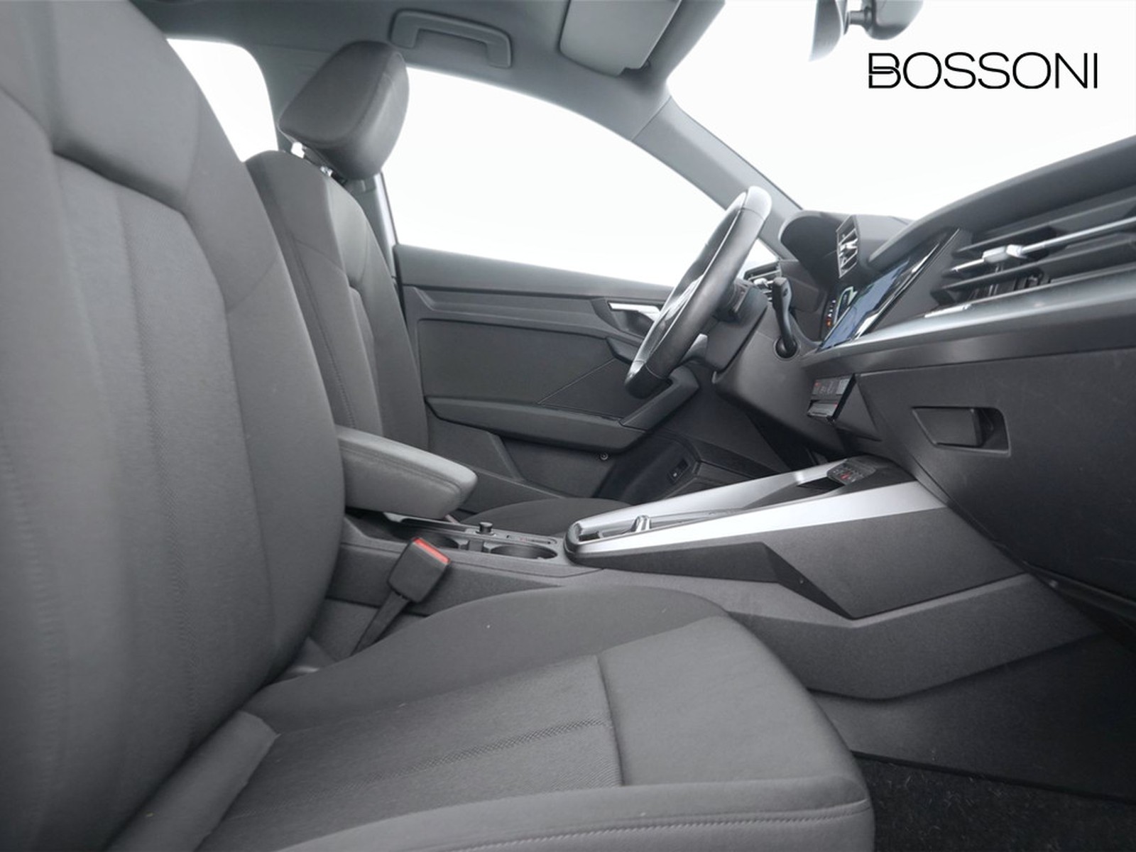 16 - Audi A3 sportback 40 1.4 tfsi e business advanced s tronic