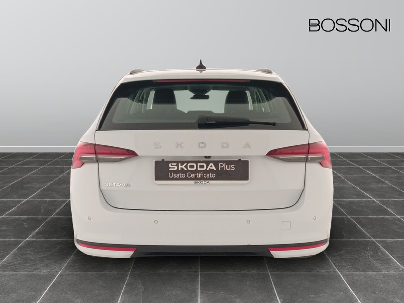 5 - Skoda Octavia wagon 2.0 tdi 150cv executive dsg