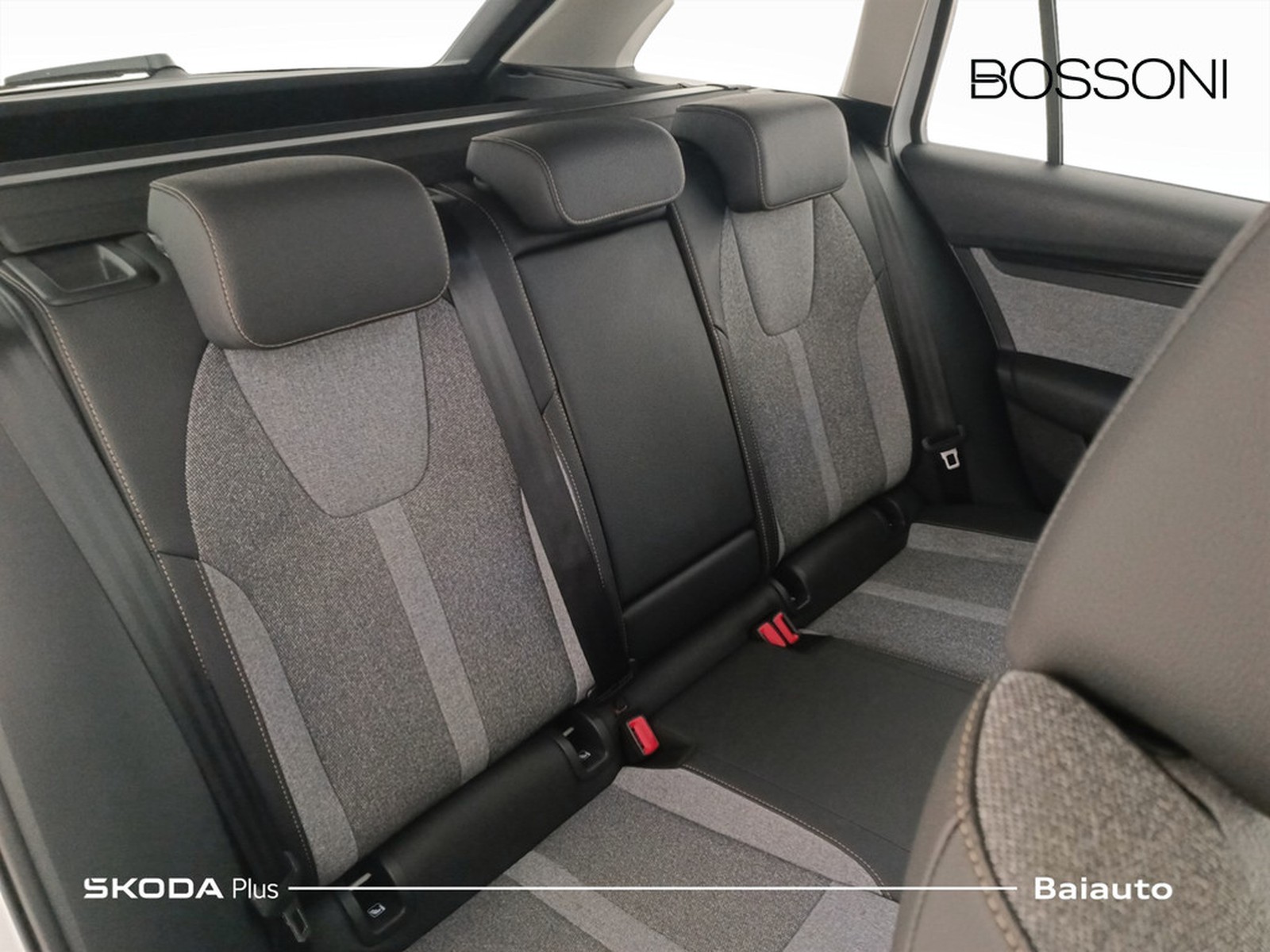 21 - Skoda Octavia wagon 2.0 tdi 150cv executive dsg